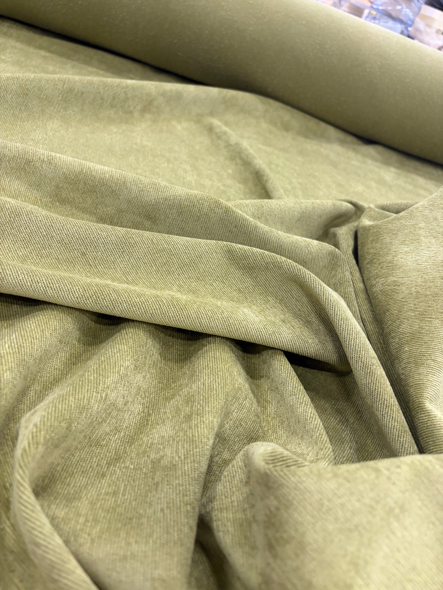 KELLY 020 olive green corduroy stretch