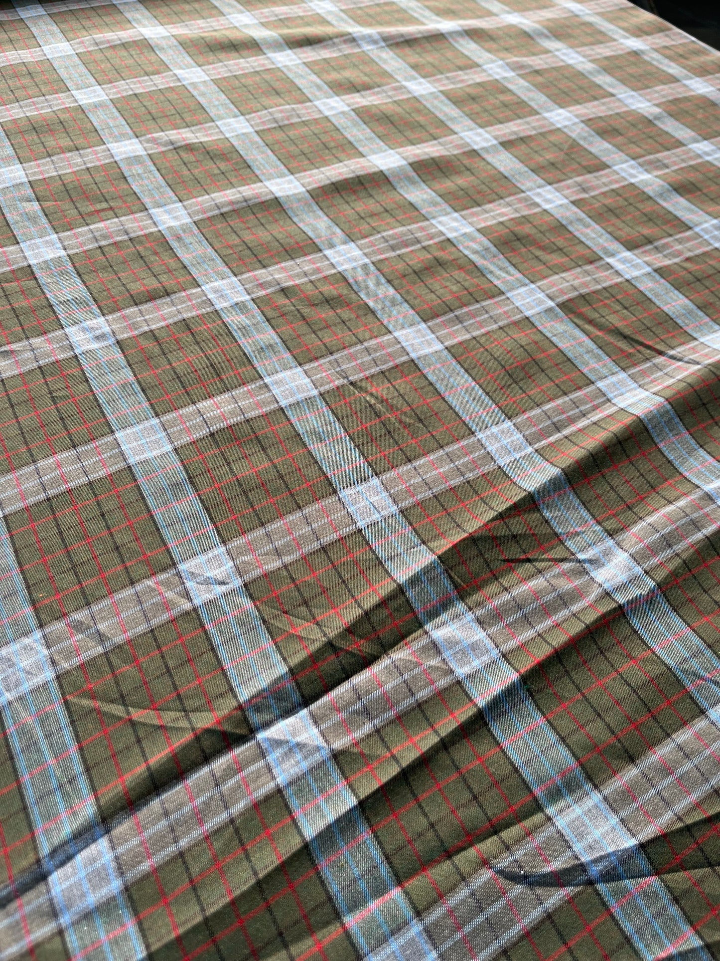 B02 CHECK 5 tartan khaky