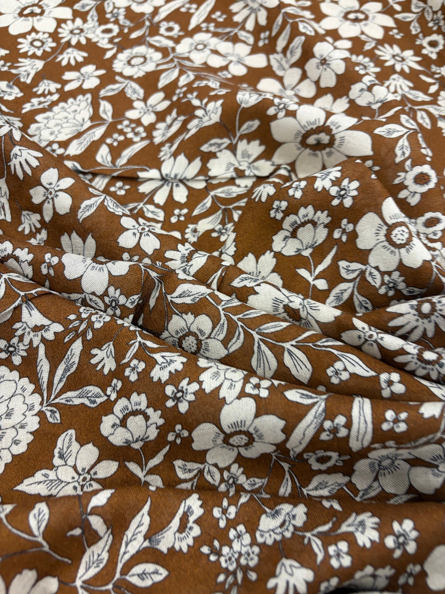 KELLY 023 indian flower print cotton voile