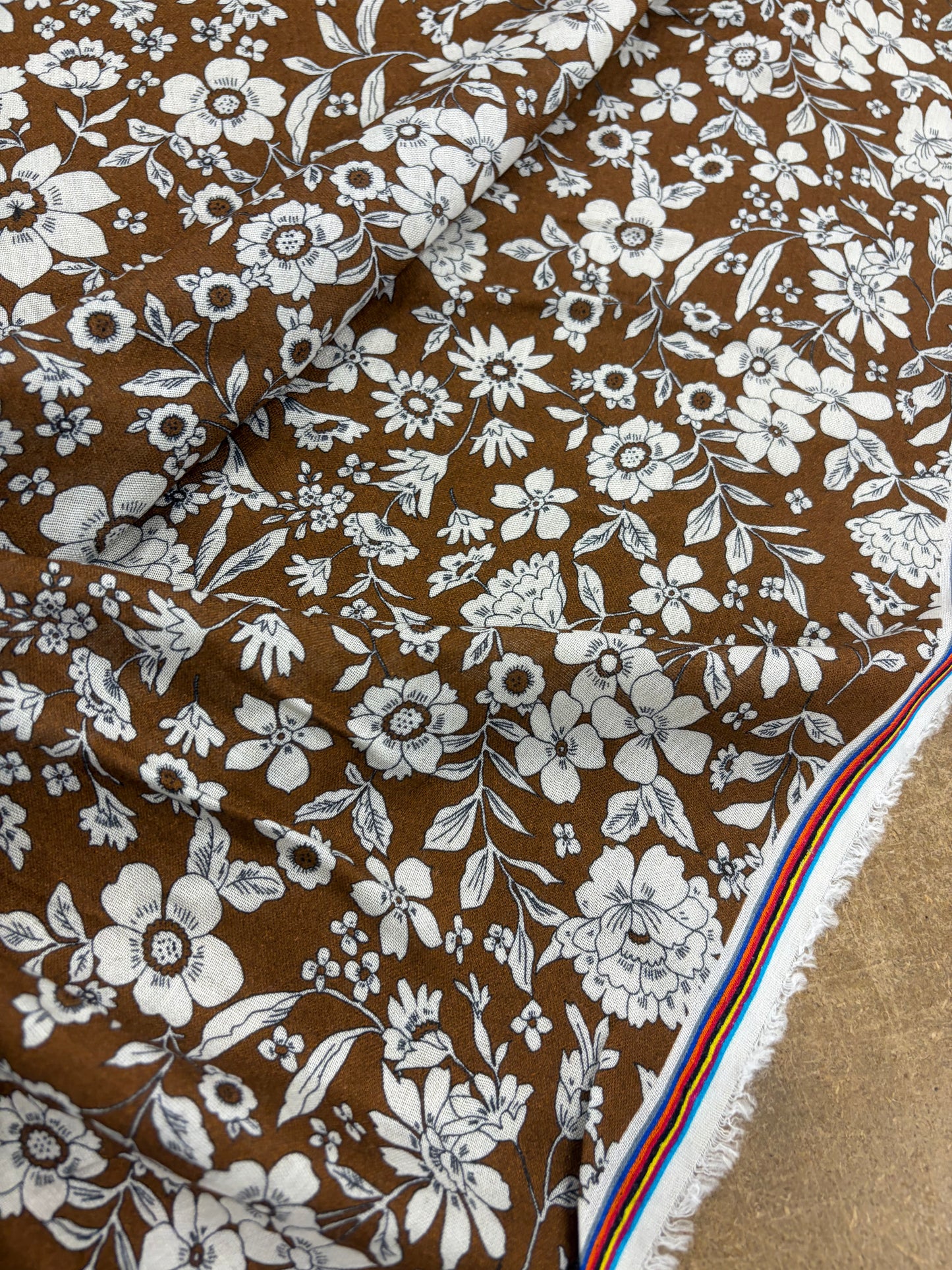 KELLY 023 indian flower print cotton voile