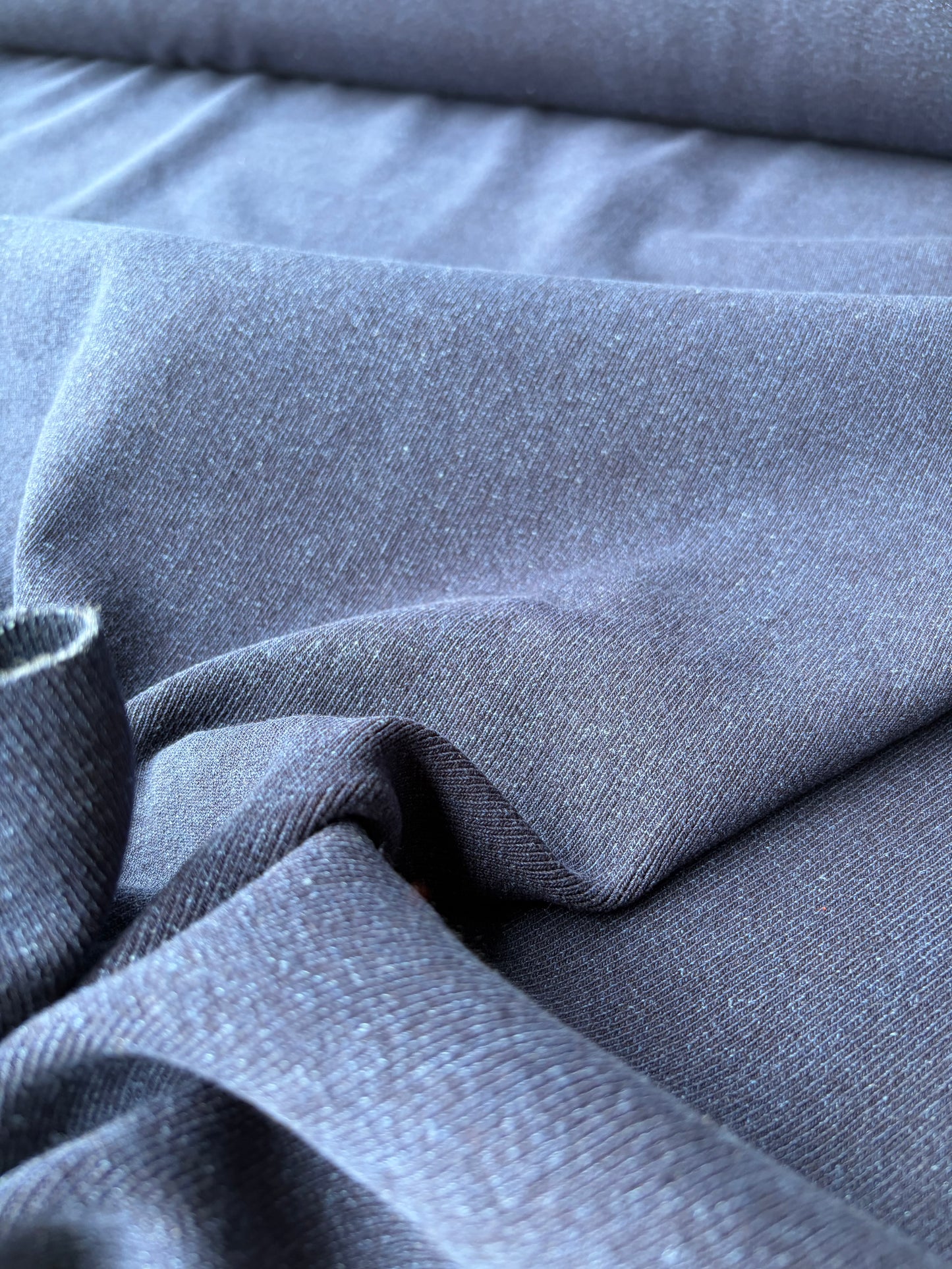 AMI 010 heavy jersey rib indigo dyed