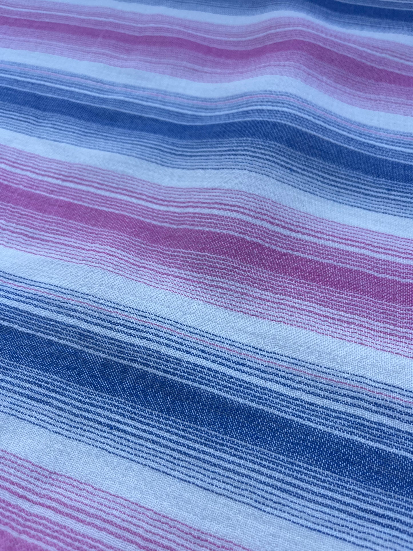 HERA 004 Gauze crinckle light jacquard stripes ecru/azur/pink