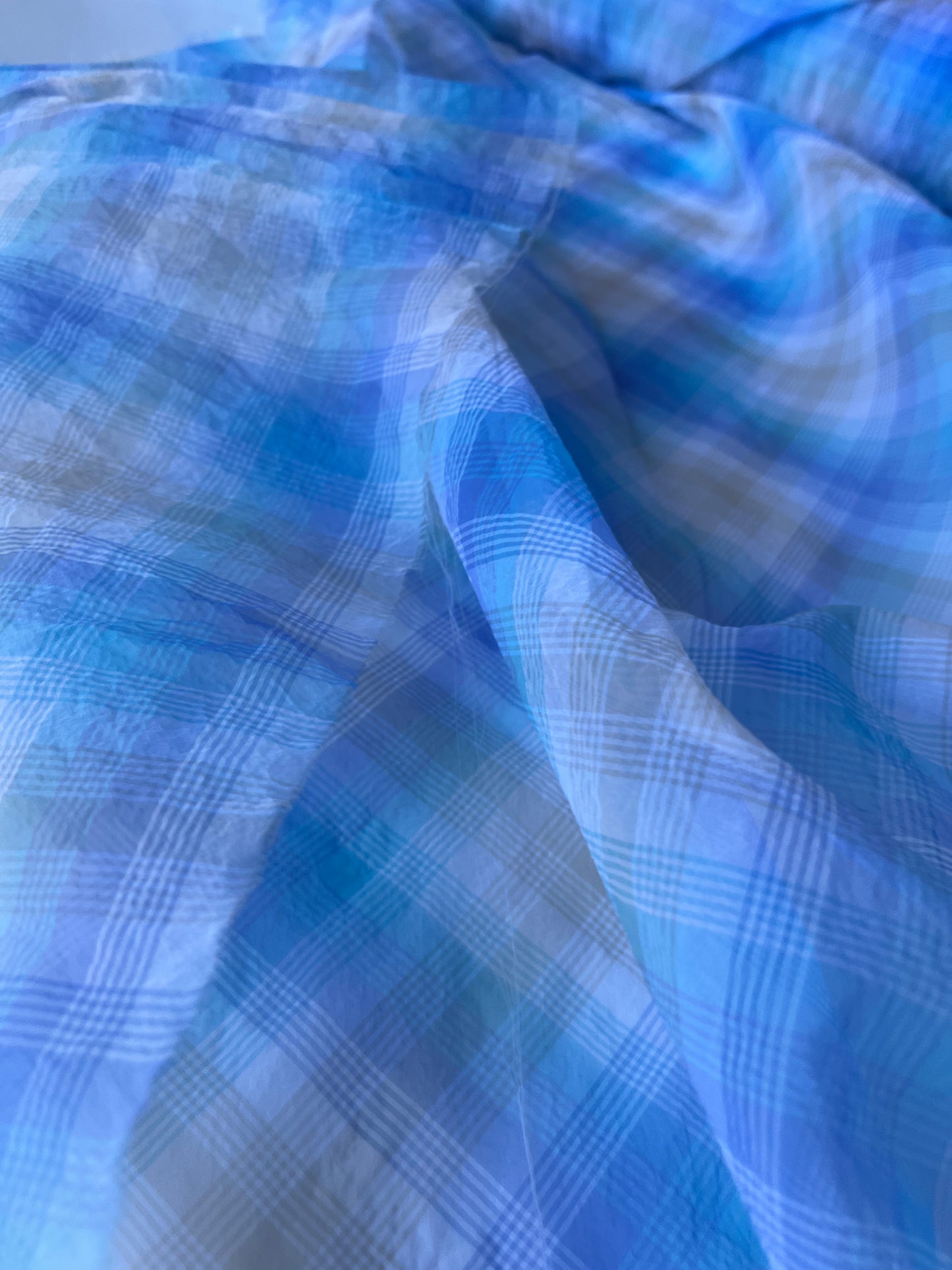 KLAAS 021 shiny transparent organza check blue