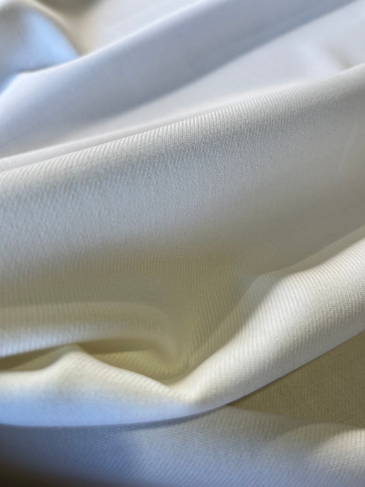 E01 FAP SINTRA poly viscose stretch optical white