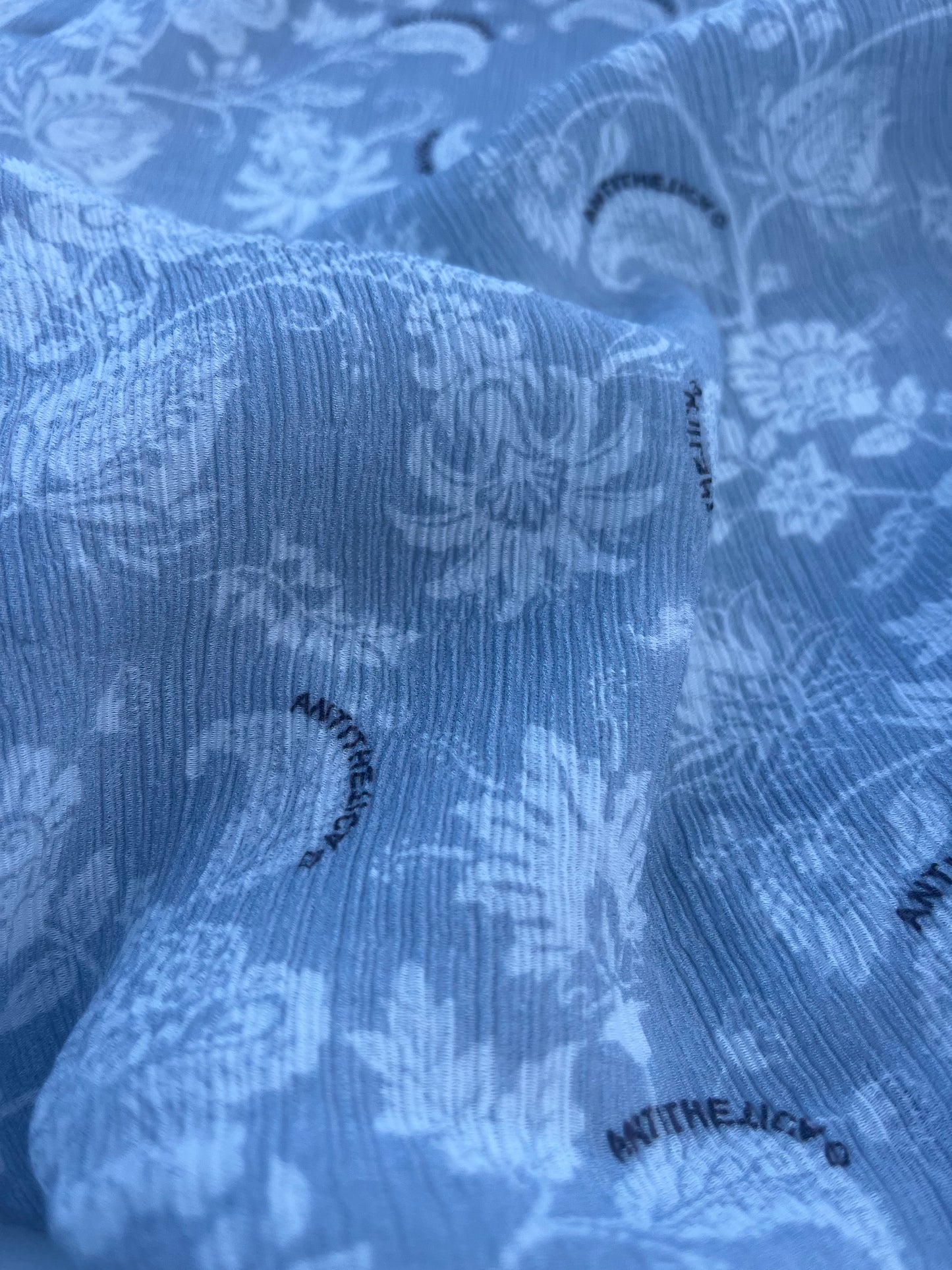HERA 009 crepon viscose jacobean flower multi blue