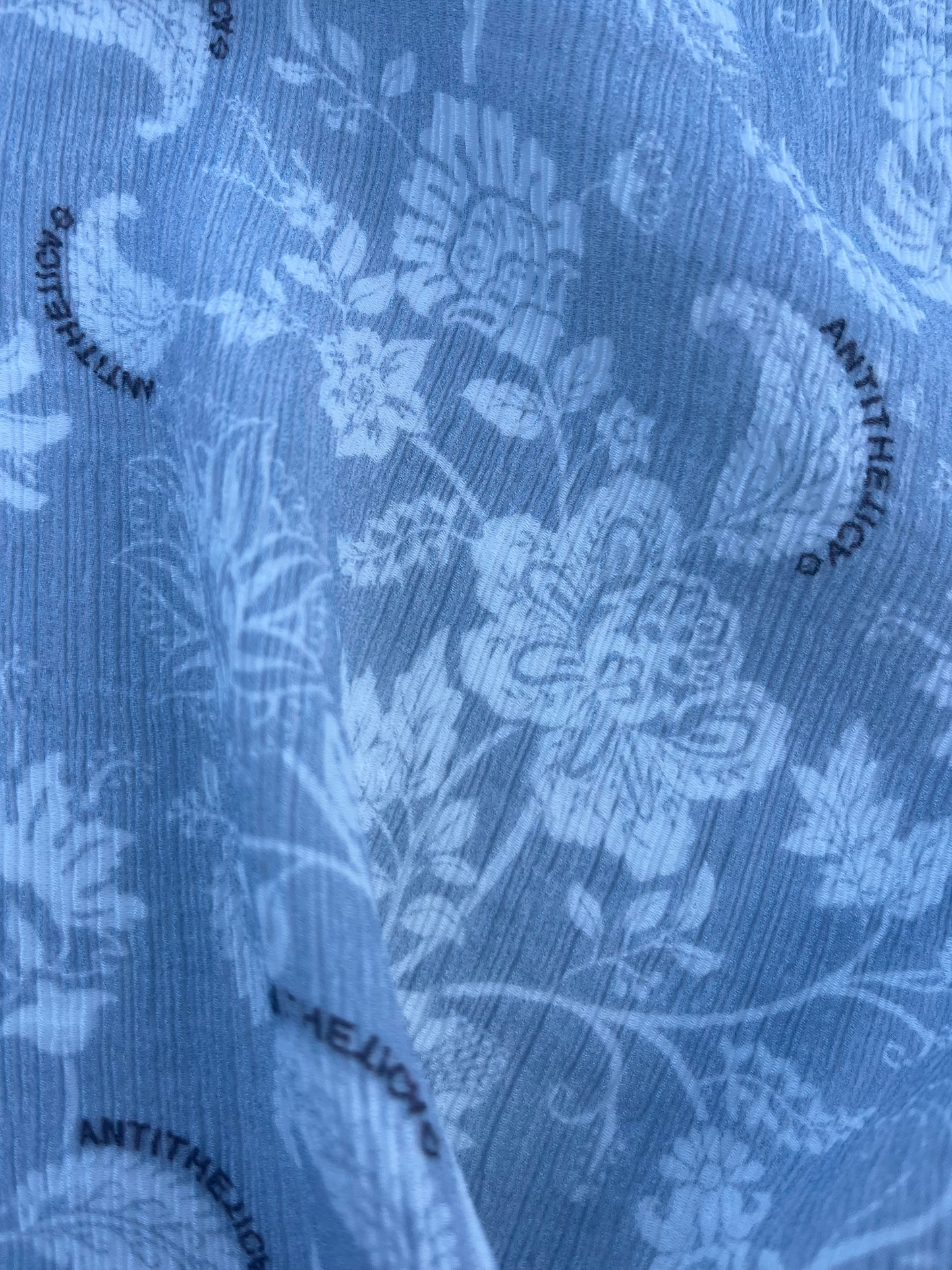 HERA 009 crepon viscose jacobean flower multi blue