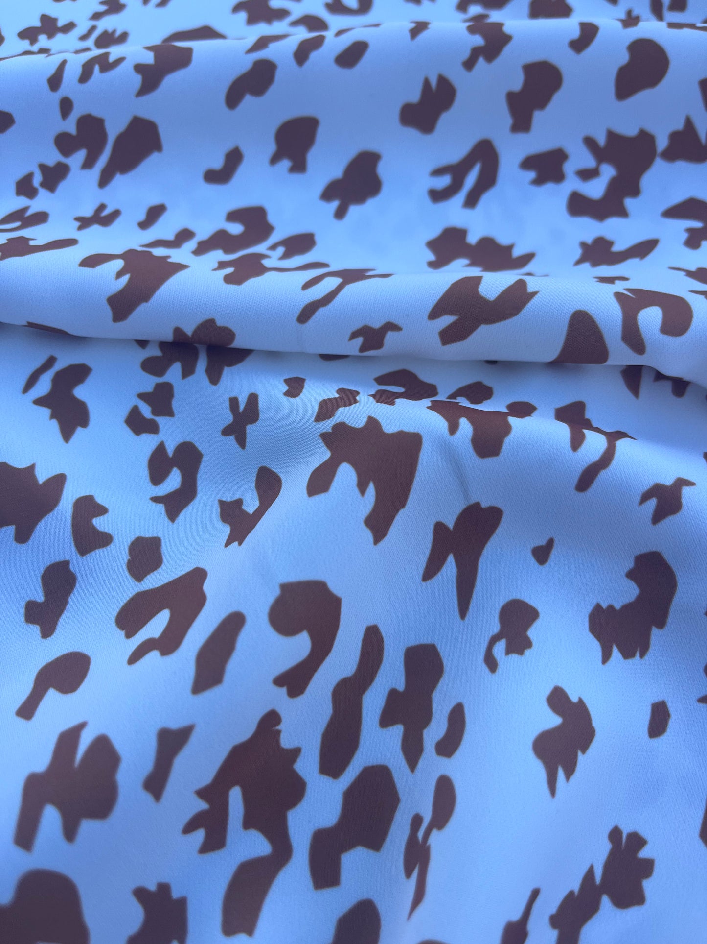 HERA 011  satin animal print white/cognac