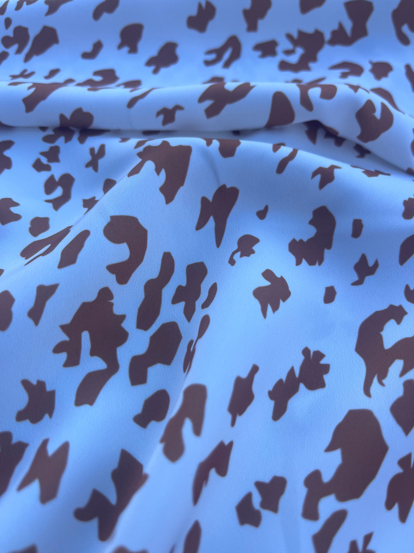 HERA 011  satin animal print white/cognac