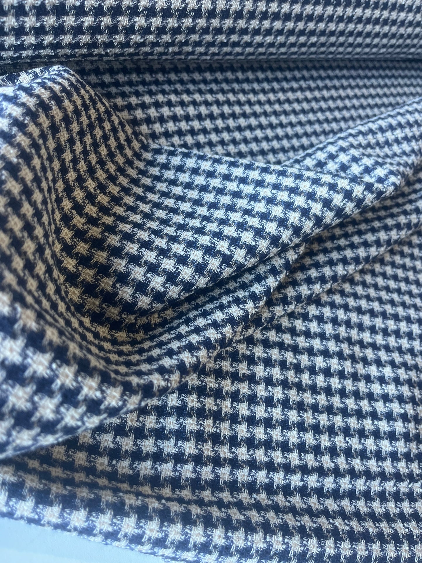 KLAAS 028 heavy cotton jacquard Prince de Galles