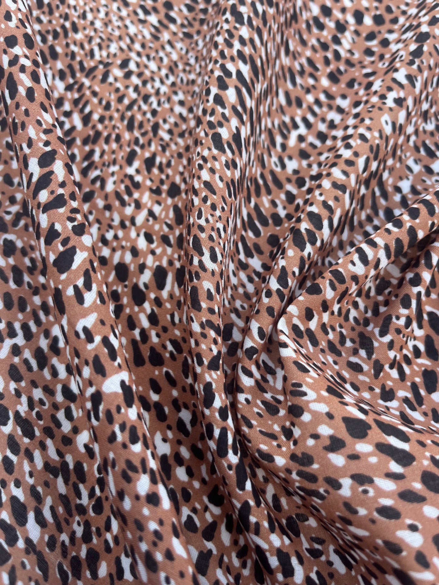 HERA 014 cotton voile animal digital print