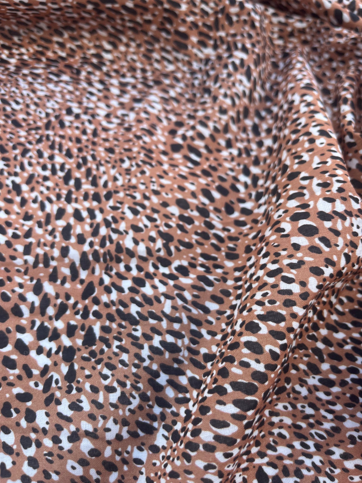 HERA 014 cotton voile animal digital print