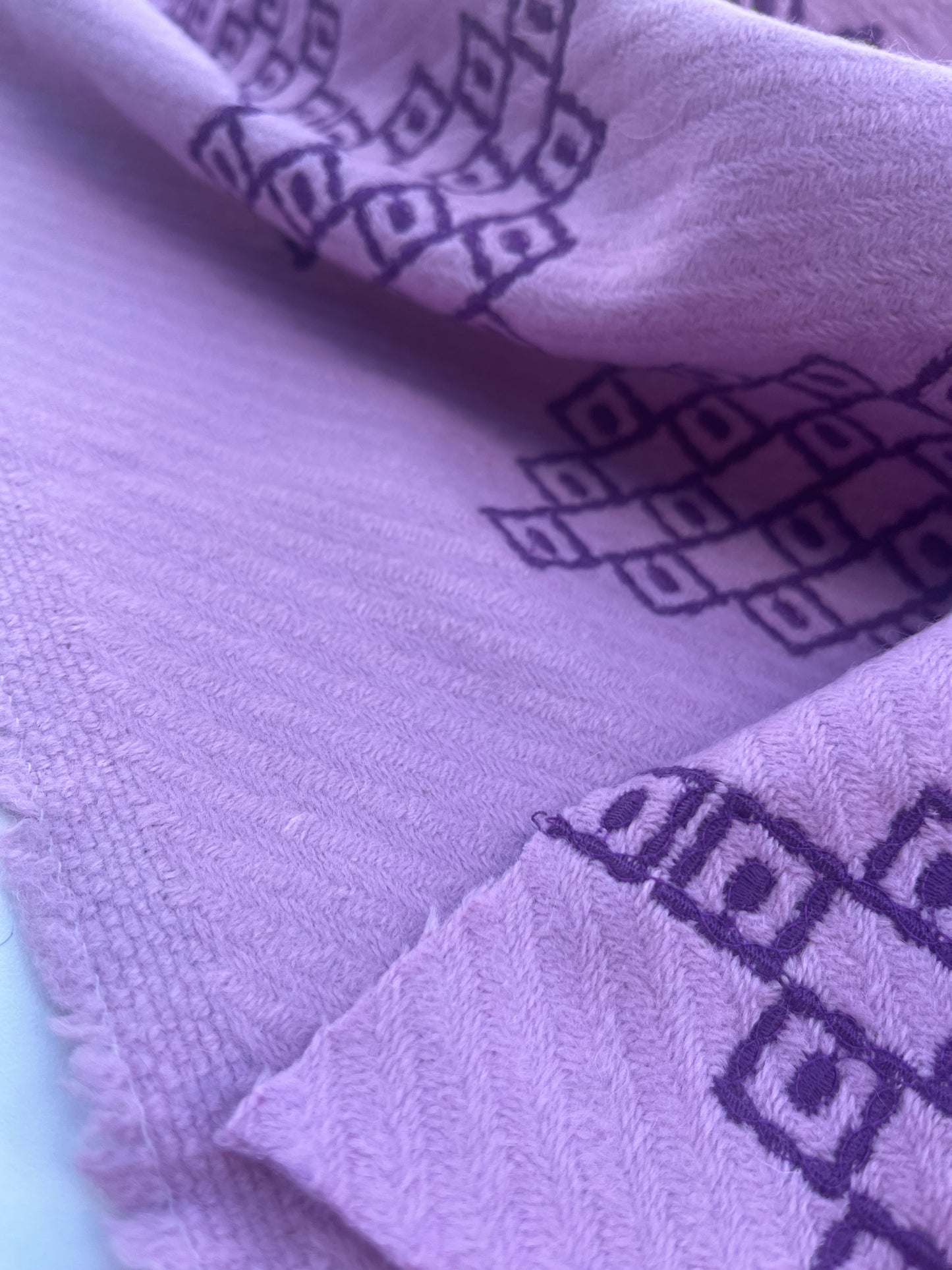 HERA 015 wool jacquard  lilacf/grape