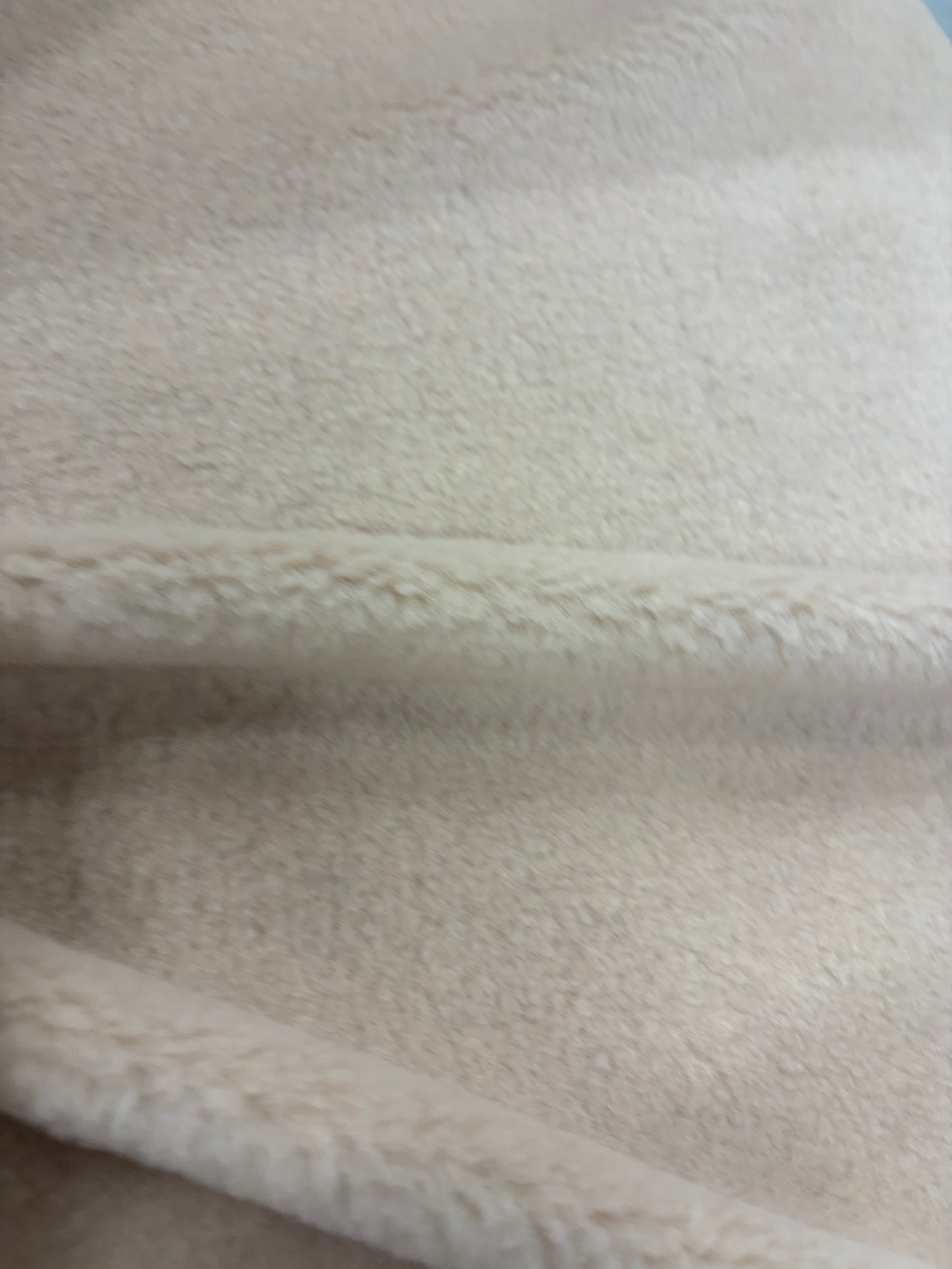 RHINO 010 heavy wool jersey bouclette ecru