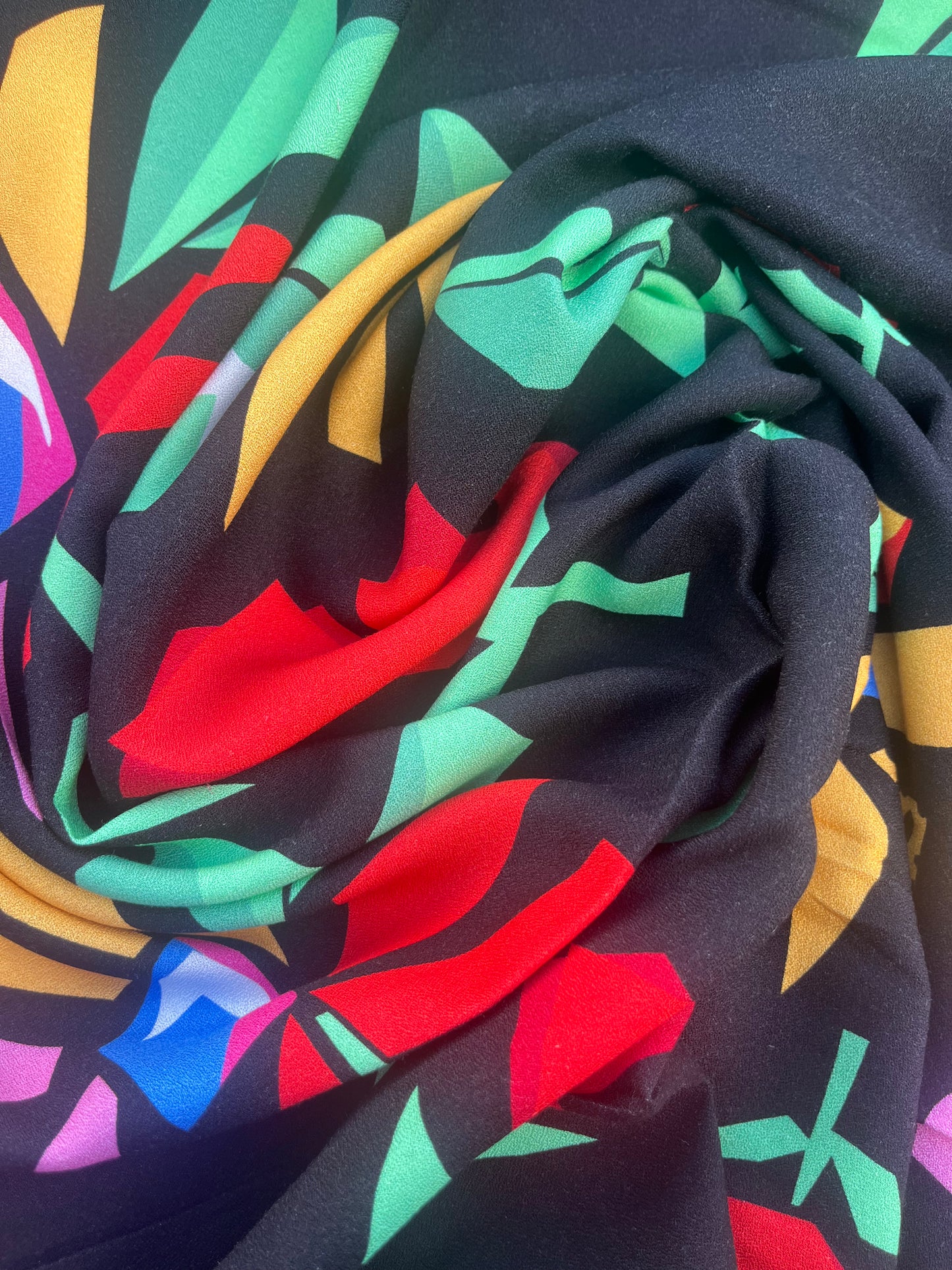 HERA 018 viscose crêpe potato flowers digital print