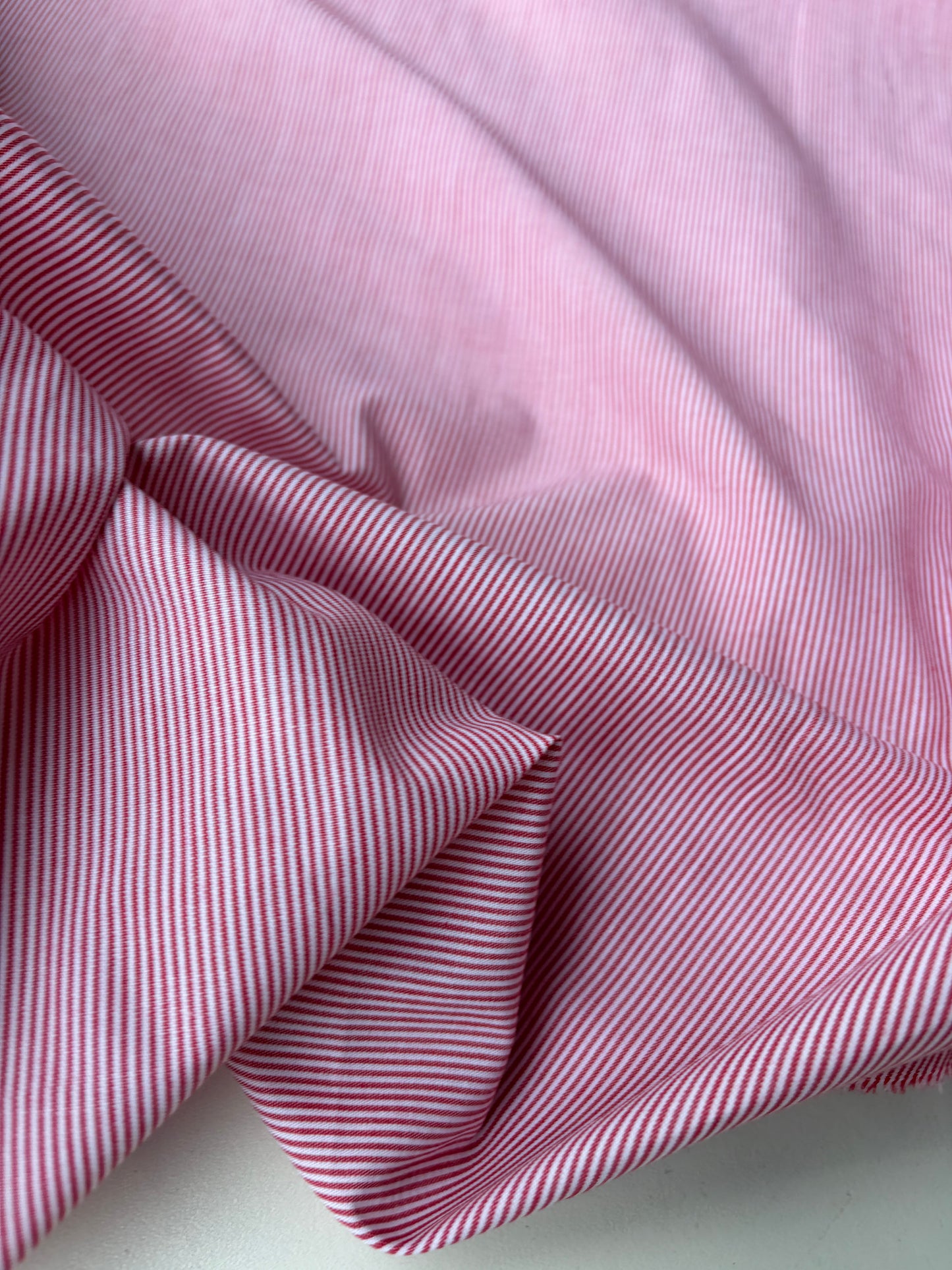 PC AMI 024 yarn dyed cotton stripes red/white