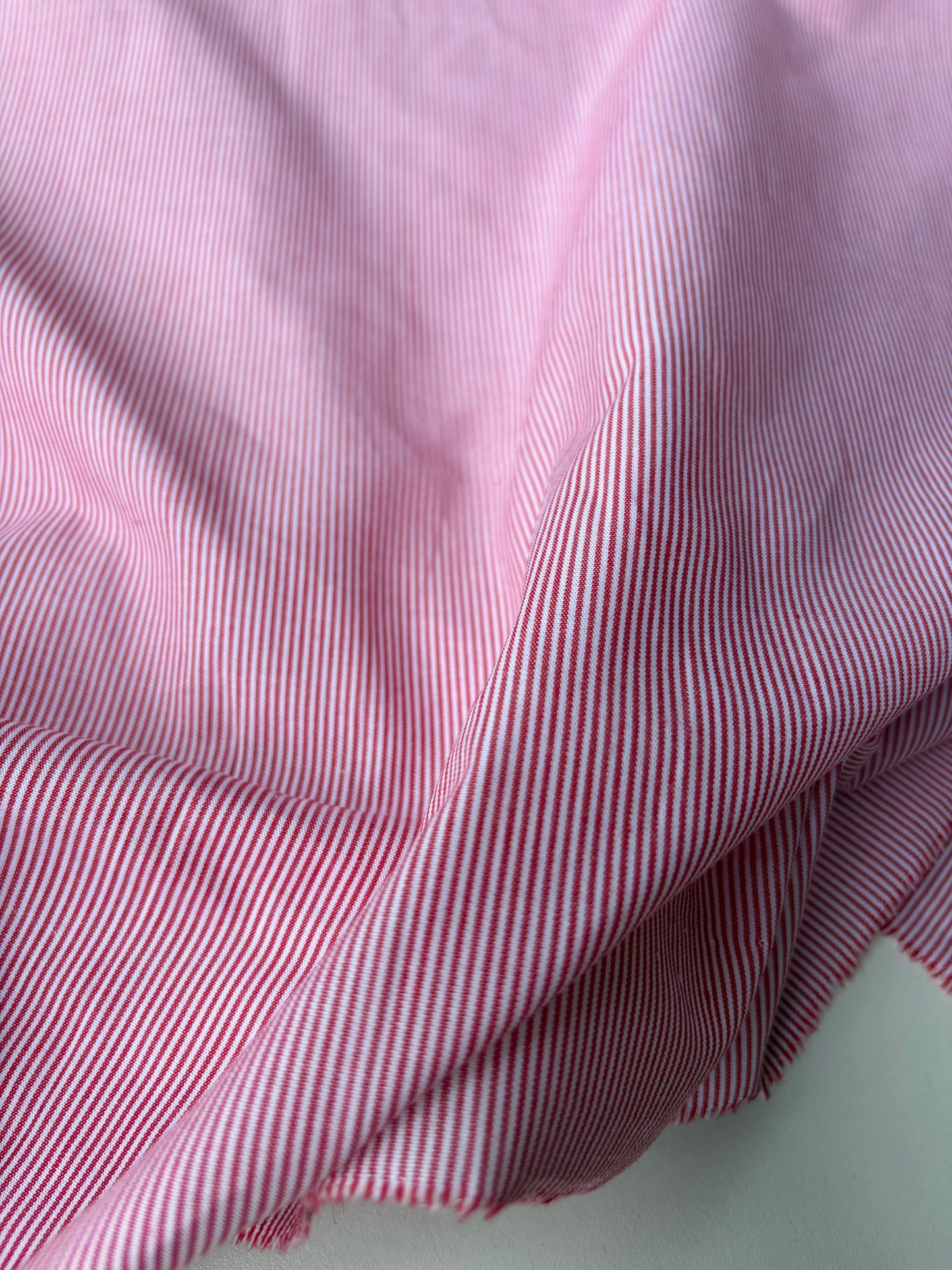 PC AMI 024 yarn dyed cotton stripes red/white