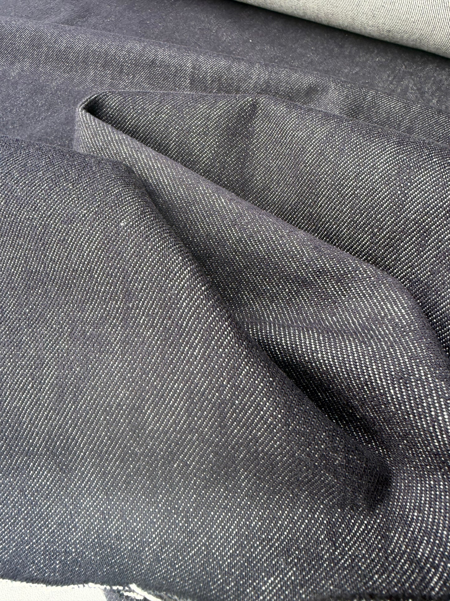 JEANS DROP 009 indigo raw denim, no stretch