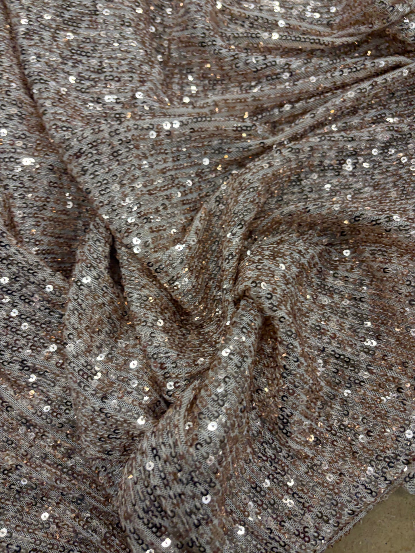 RHINO 012 mesh sequins ecru/gold