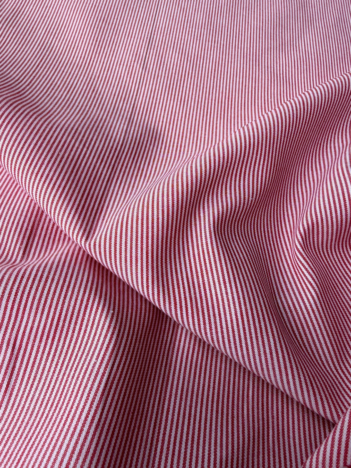 PC AMI 024 yarn dyed cotton stripes red/white