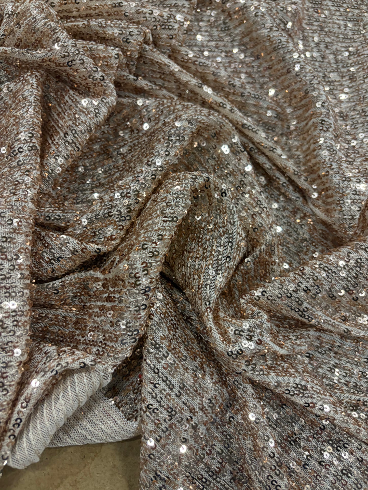 RHINO 012 mesh sequins ecru/gold