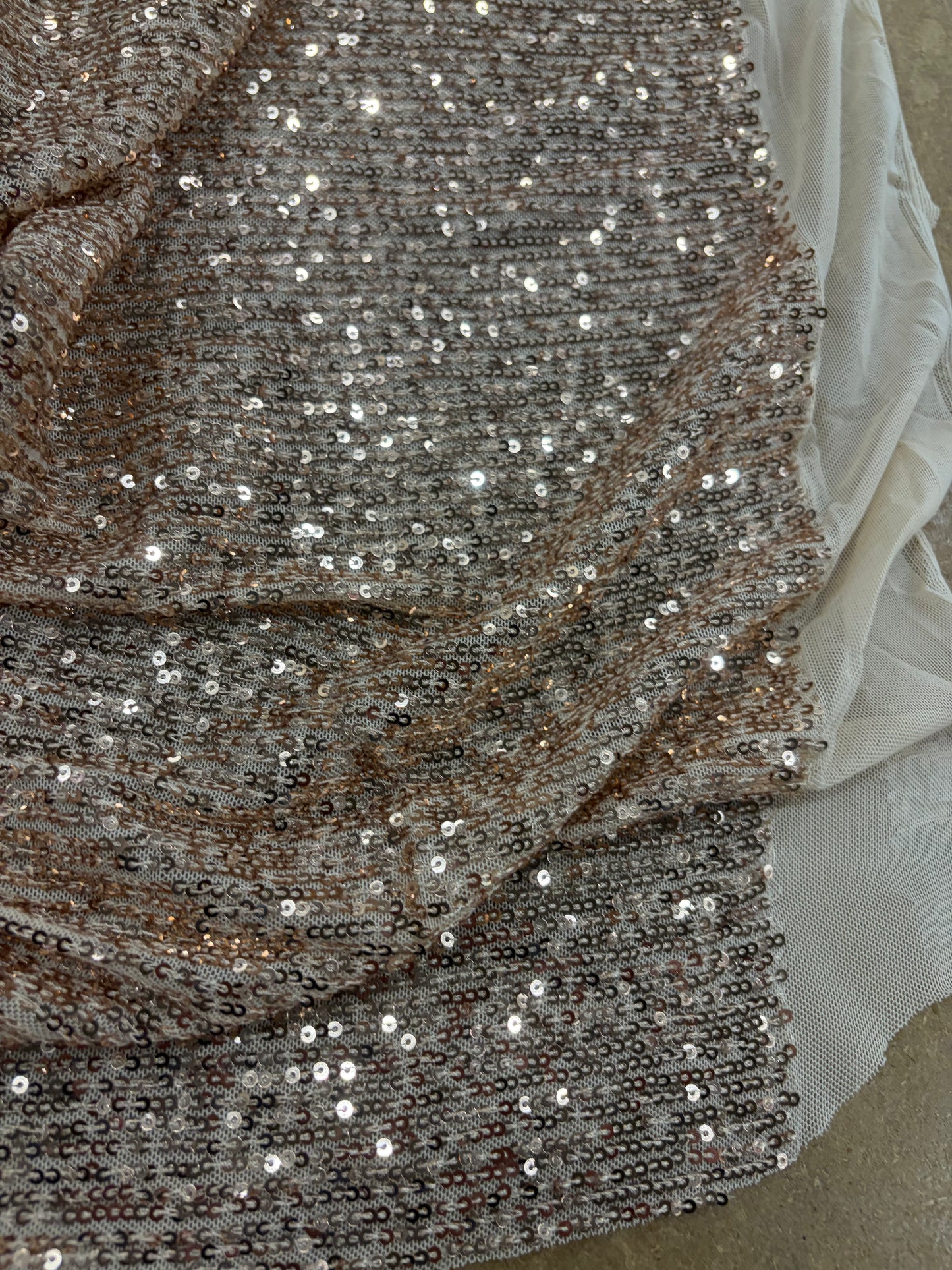 RHINO 012 mesh sequins ecru/gold