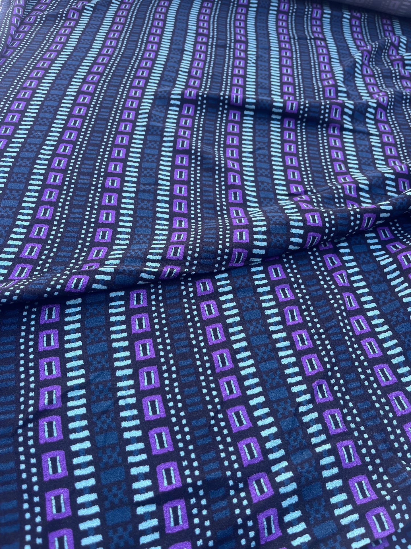 HERA 019 viscose crêpe African Rug