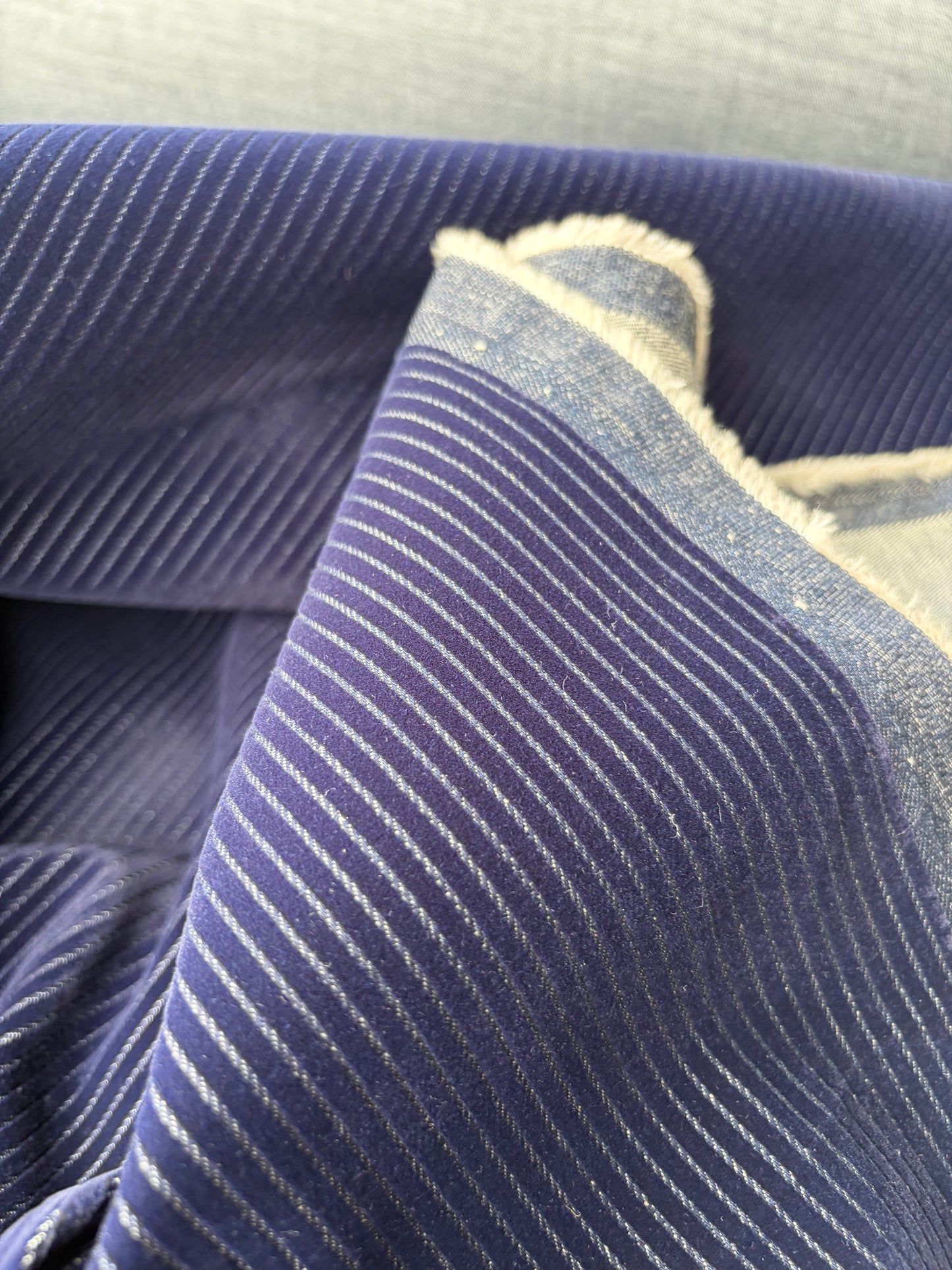 JEANS DROP 010 Indigo velvet denim