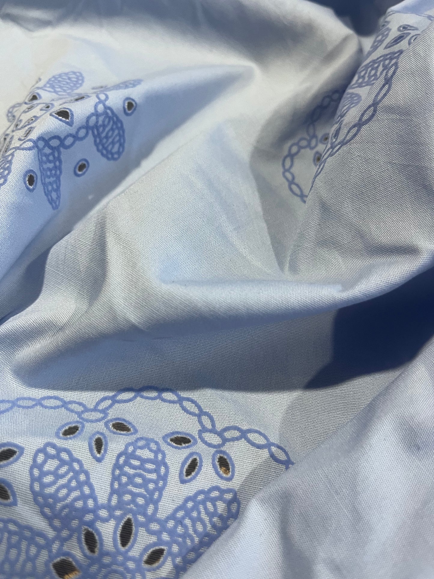 Sangallo cotton stretch lasercut+puff print design 3 blue