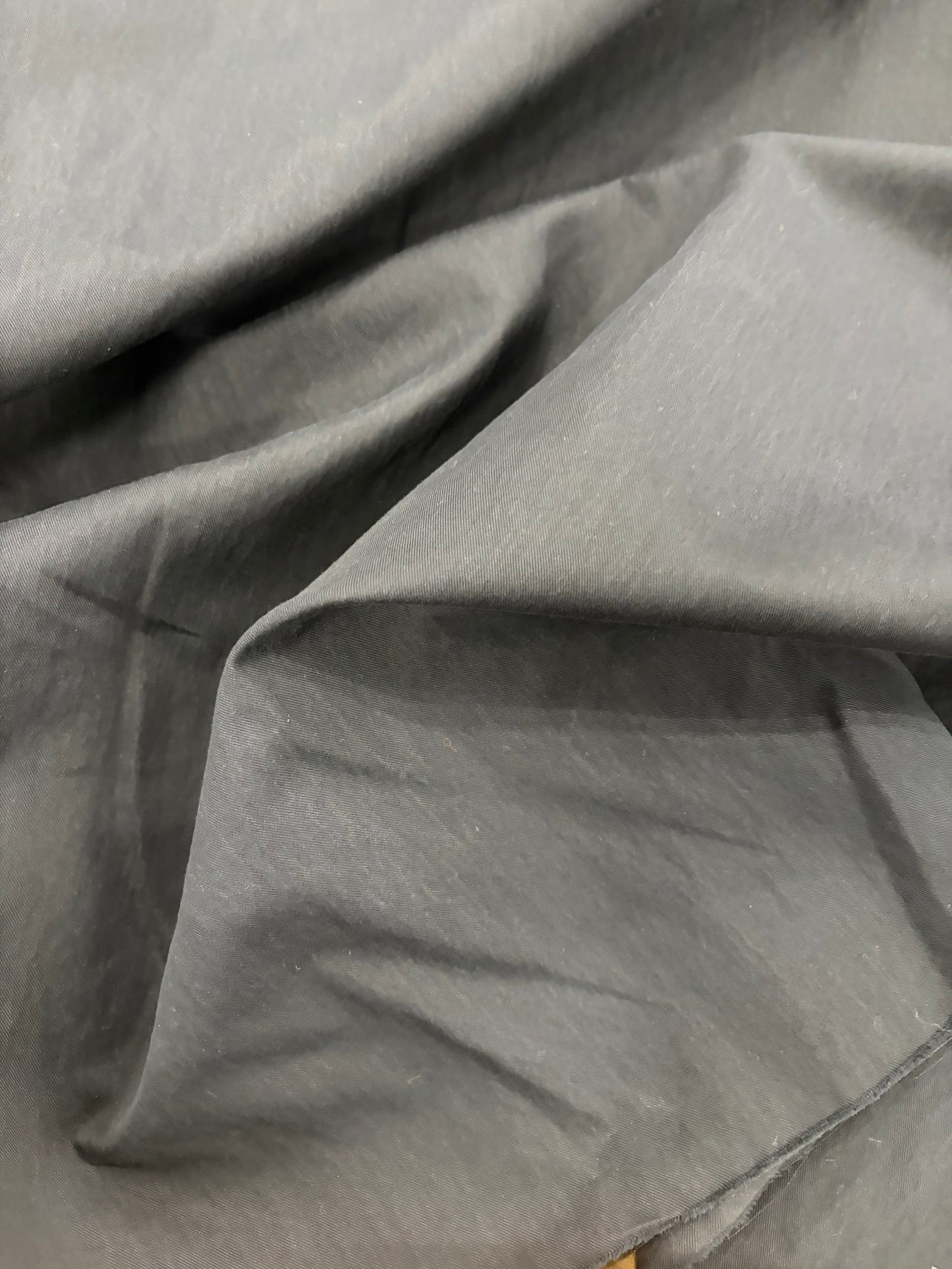 RHINO 017  heavy parachute fabric black