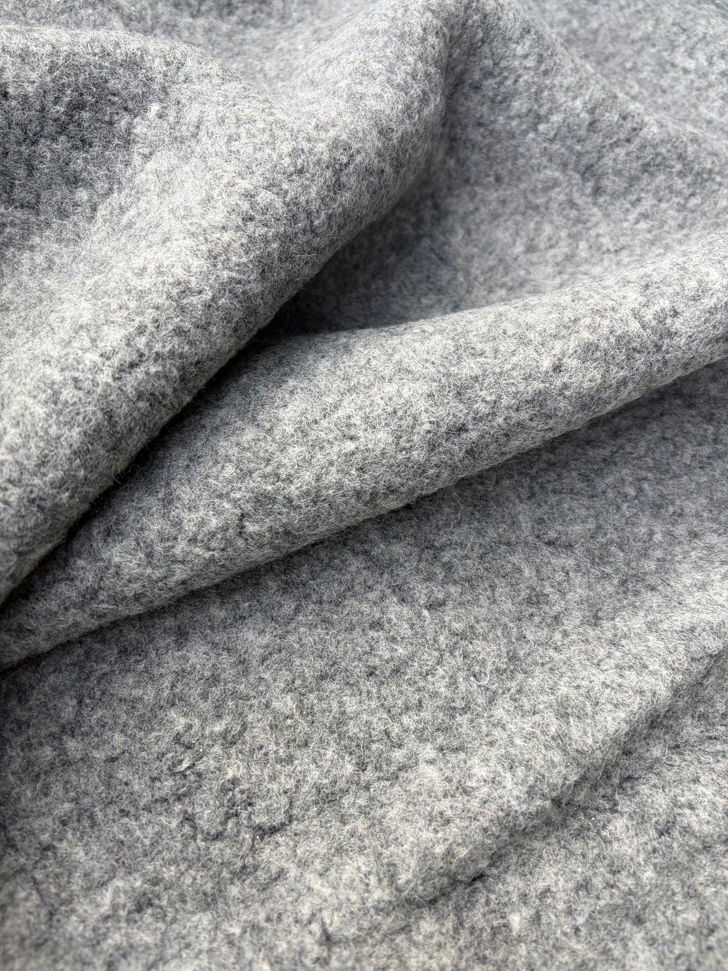 WILD WOOL 001 mid grey boiled wool