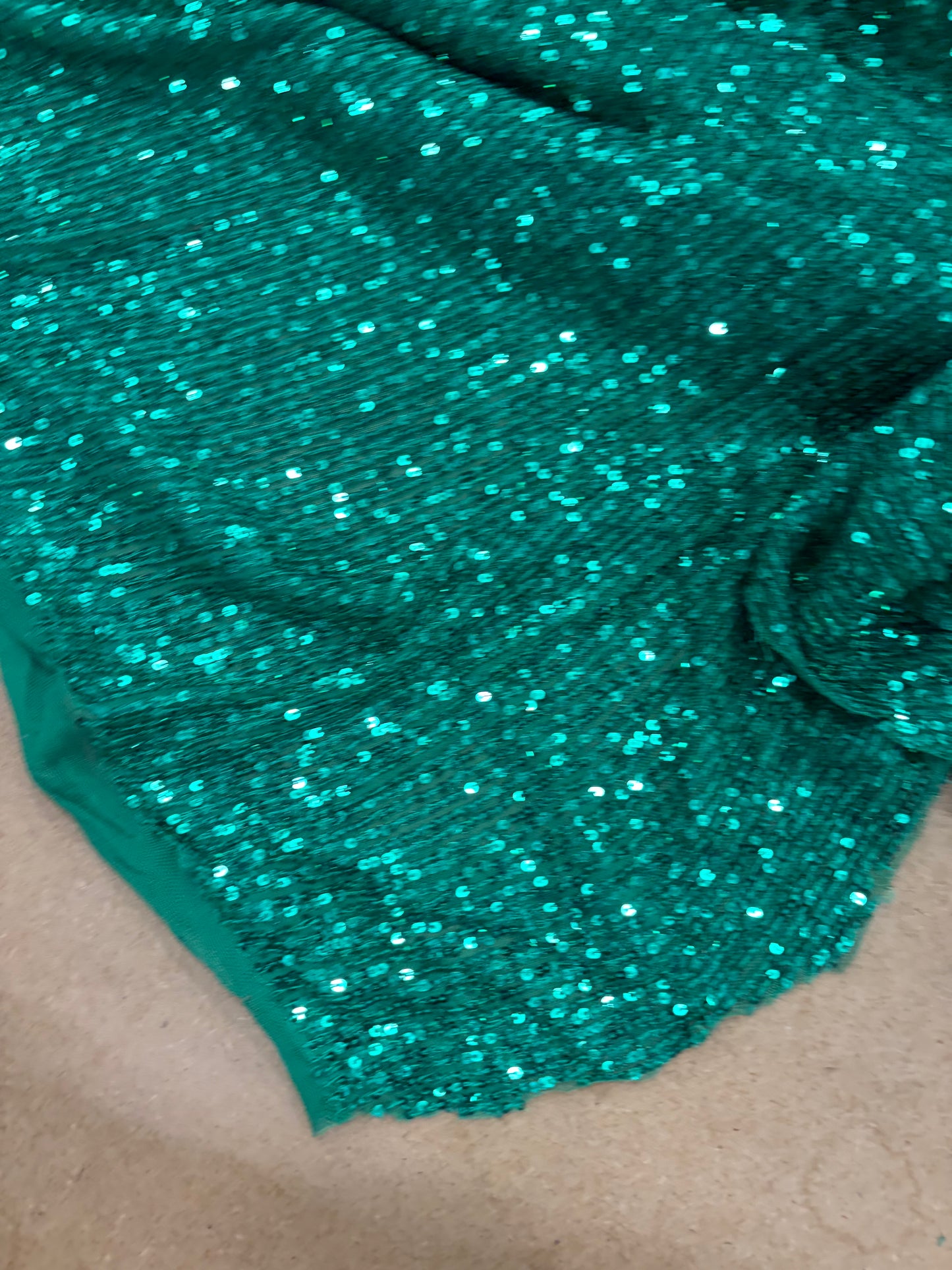 RHINO 026 mesh sequins dark green