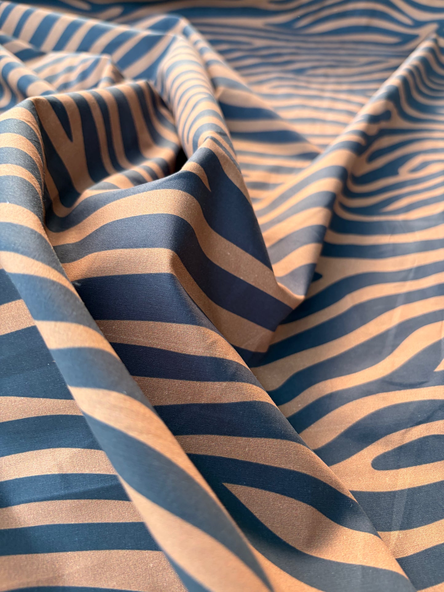 TINO 005 cotton poplin stretch zebra print