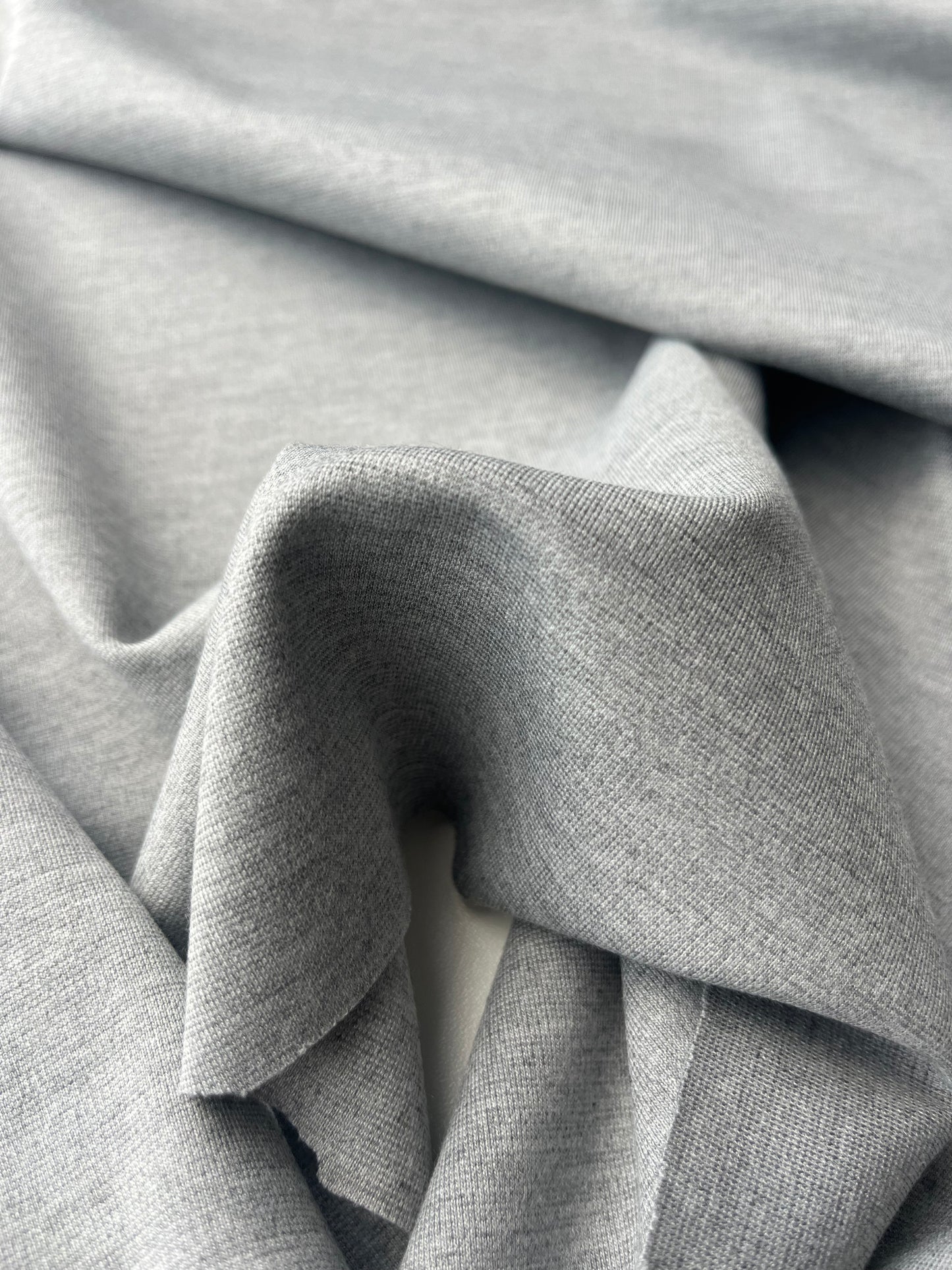 ATHENA 002  Punto di Roma viscose mid grey mélange