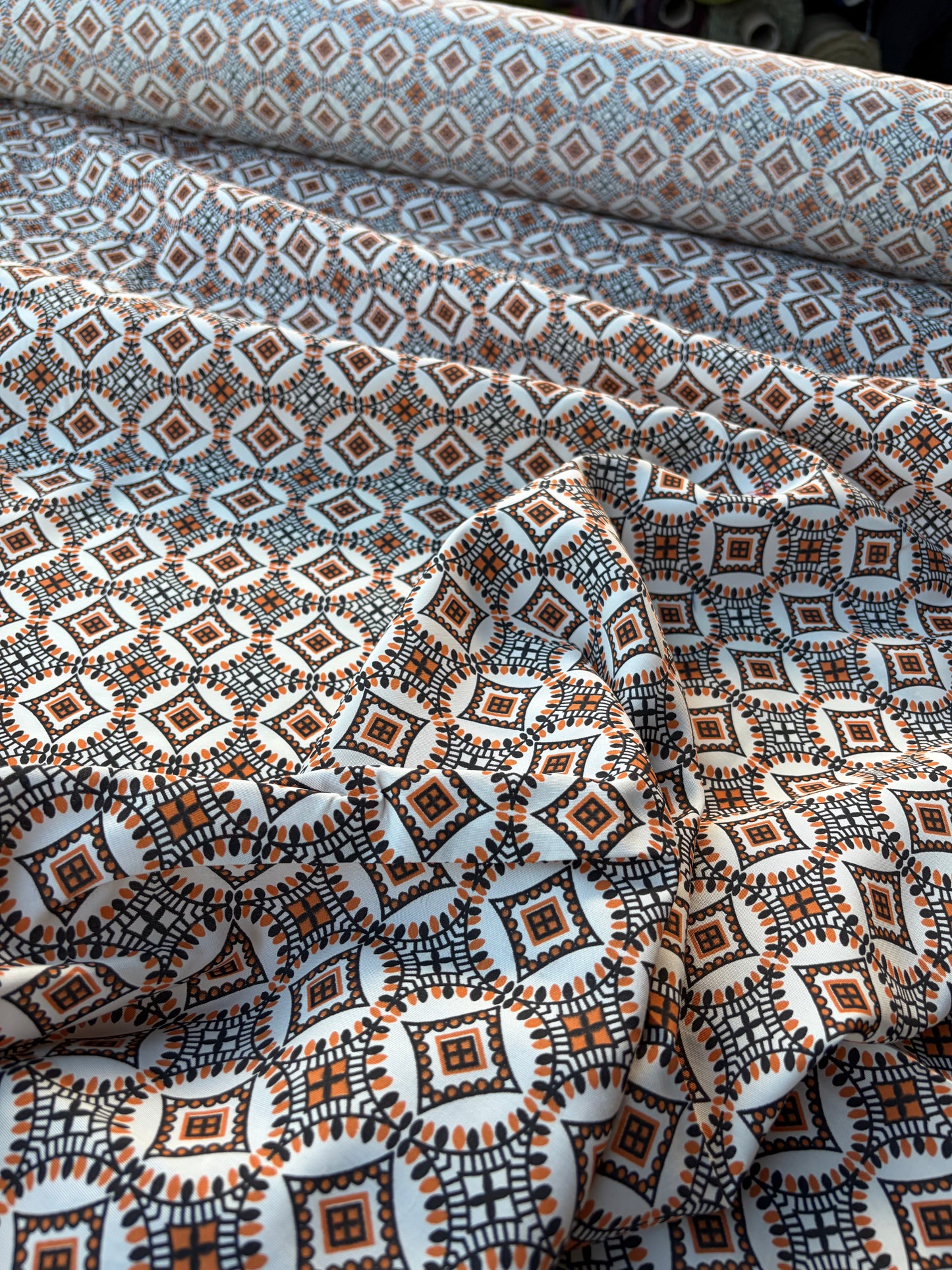 TINO 010 cotton poplin print