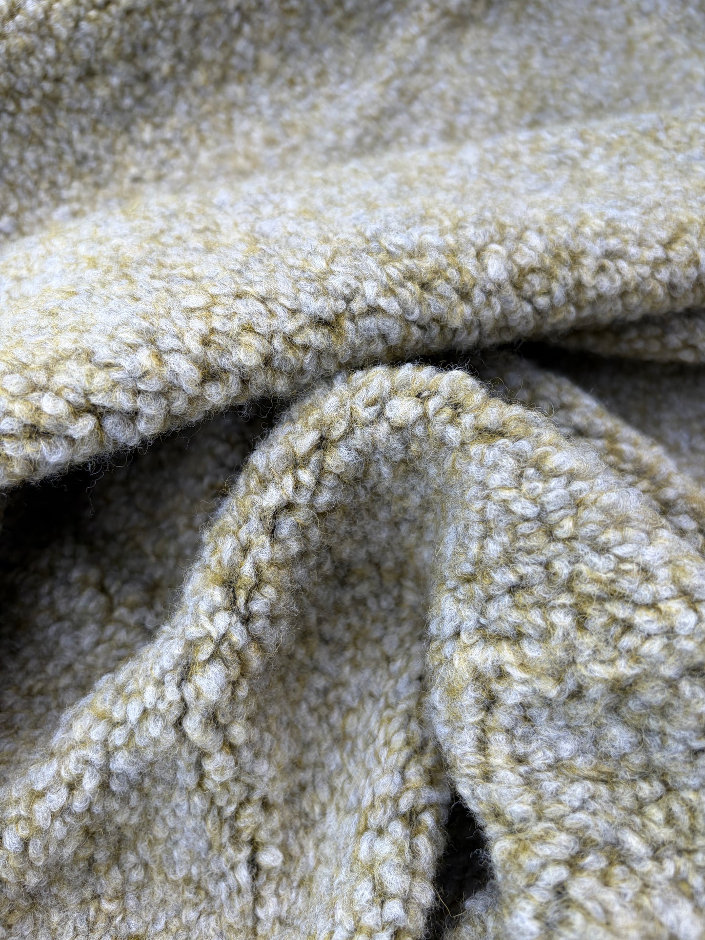 WILD WOOL 012 khaky mélange wool bouclette