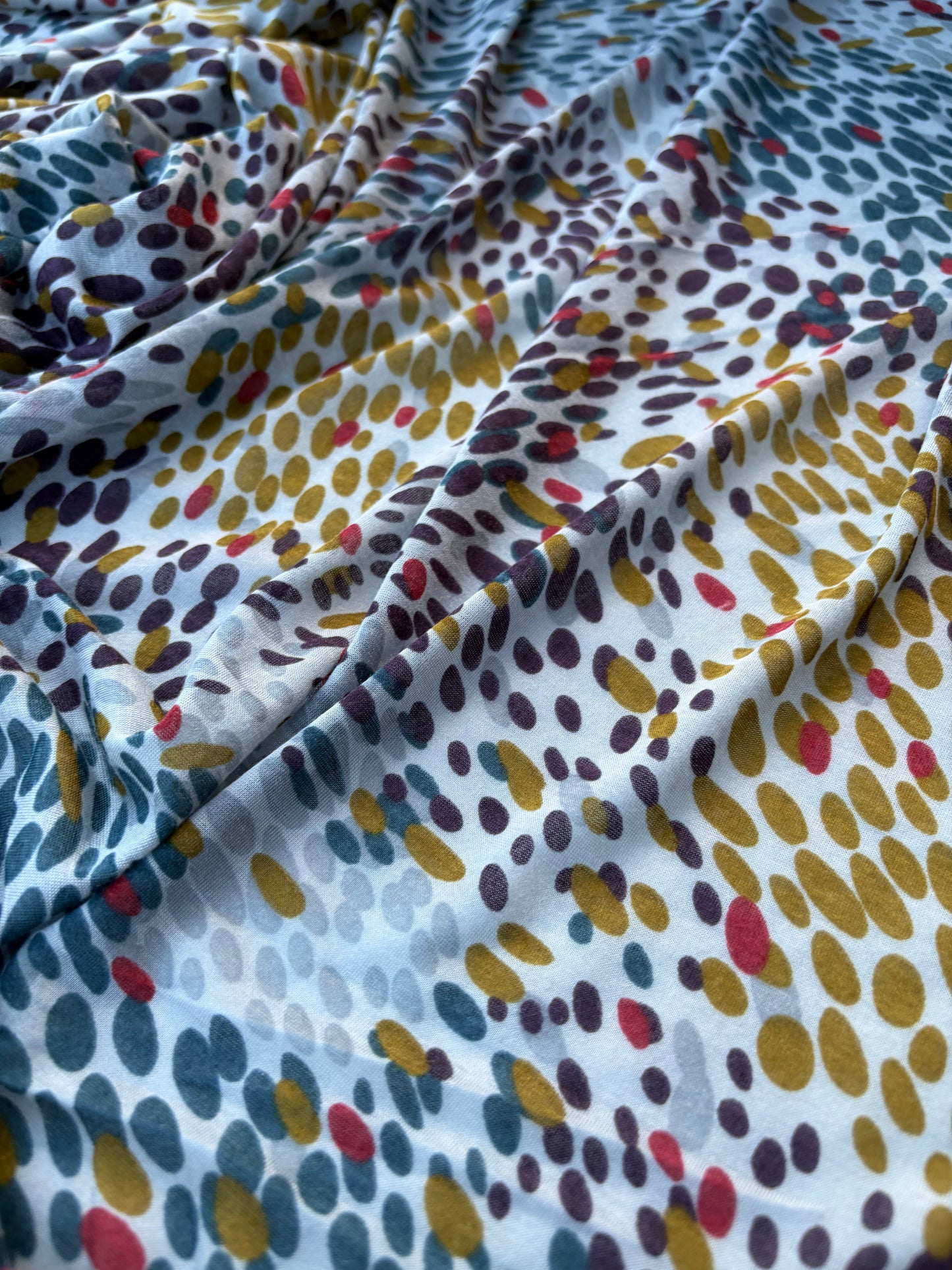 TINO 011 light jersey viscose multicolour dots