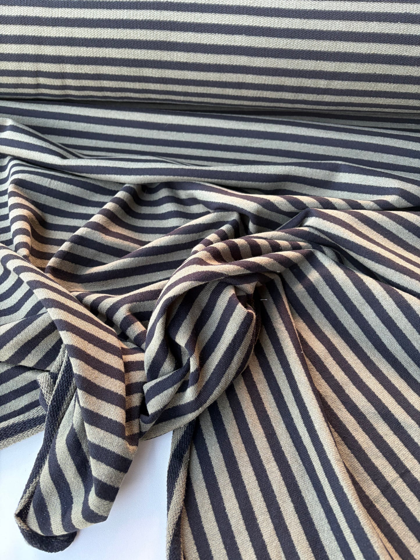 LC TINO 014 black/khaky striped French Terry