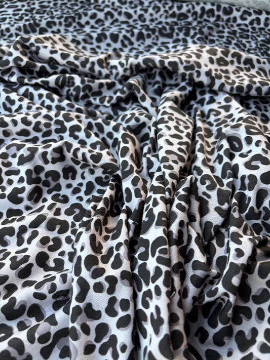 TINO 011 light jersey viscose animalier