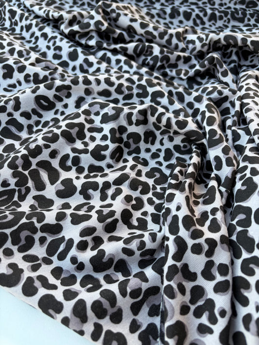 TINO 011 light jersey viscose animalier