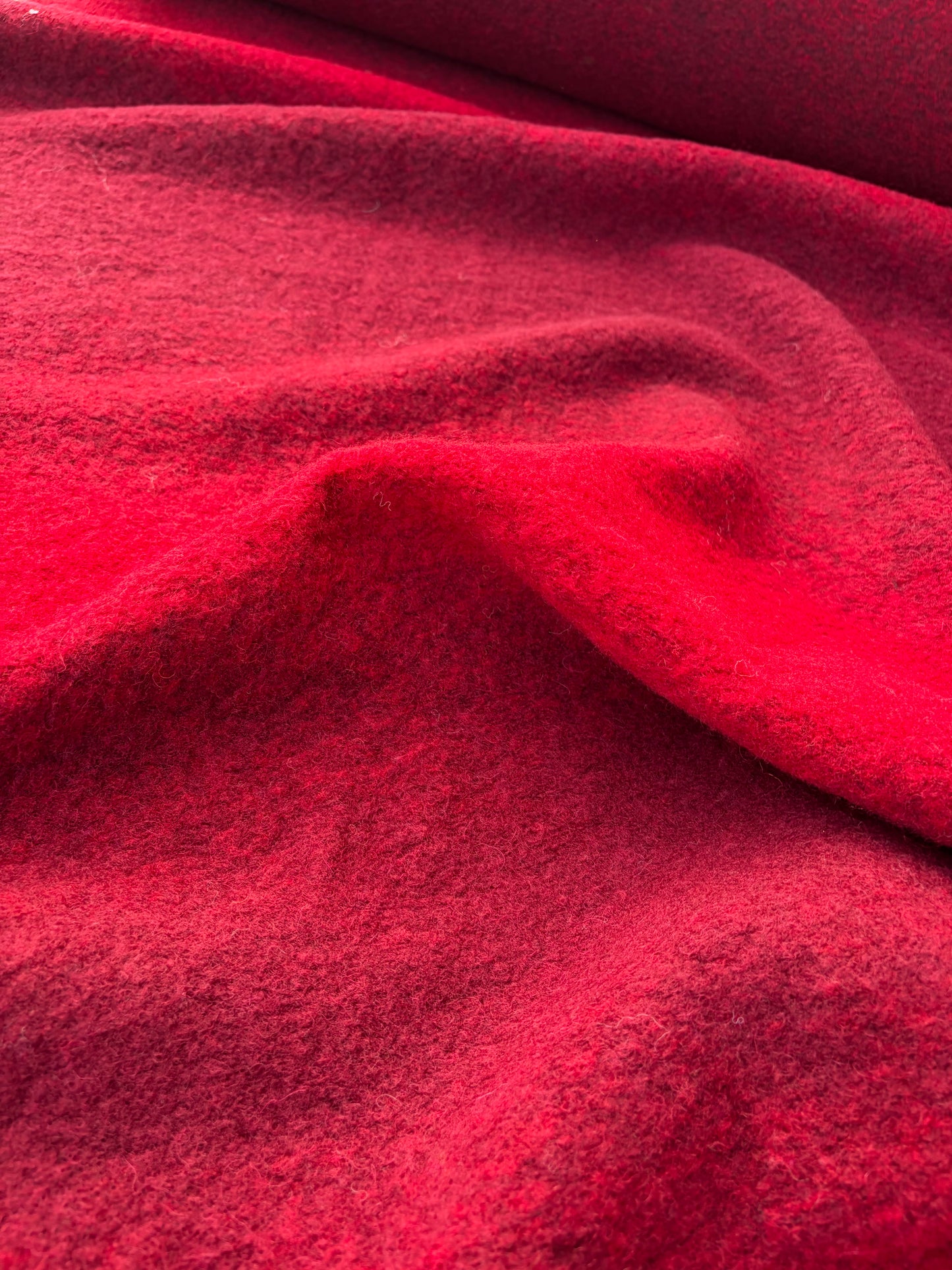 WILD WOOL 016 red striped boiled wool