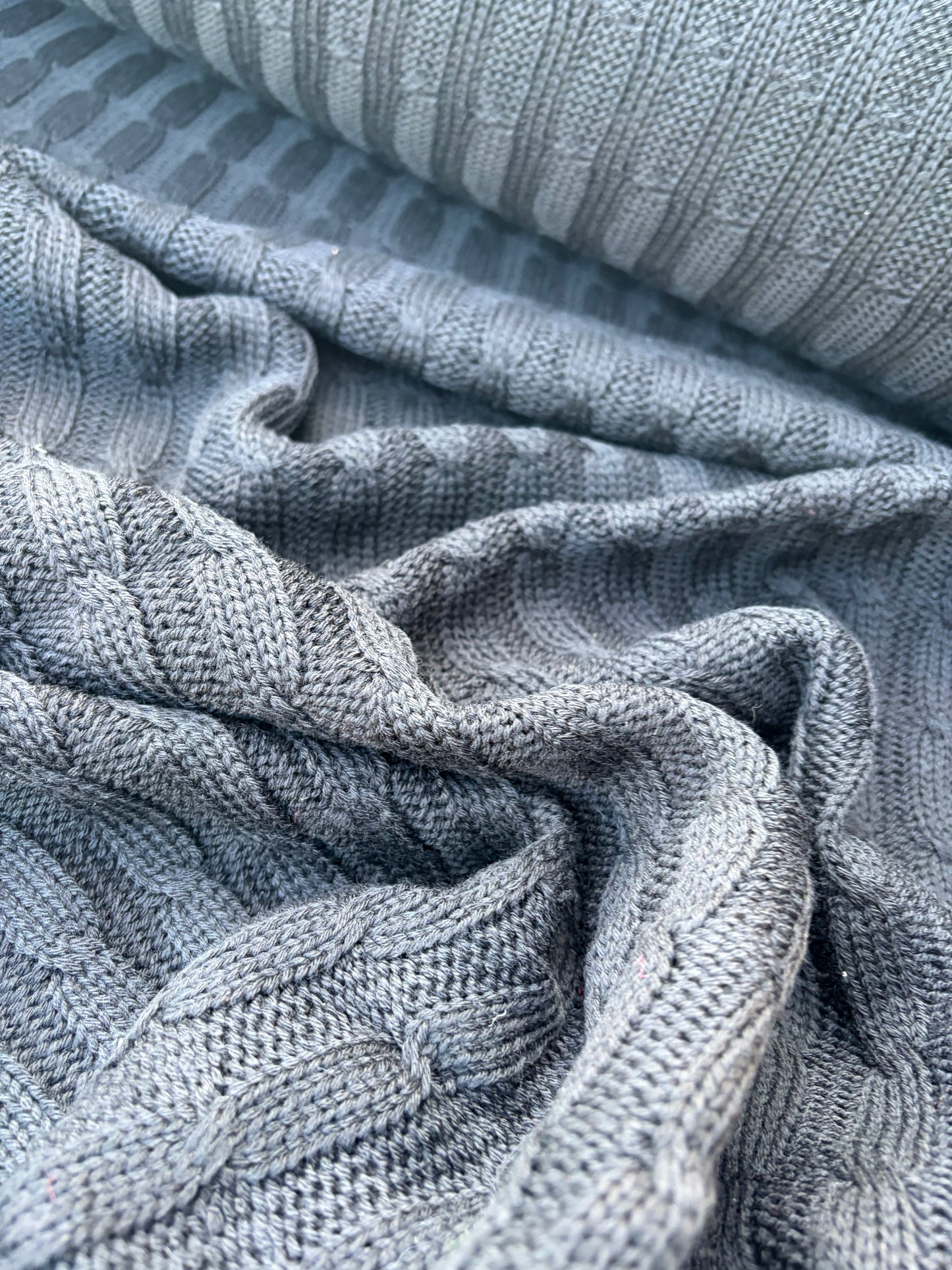 WILD WOOL 019  black cable jersey cotton/wool