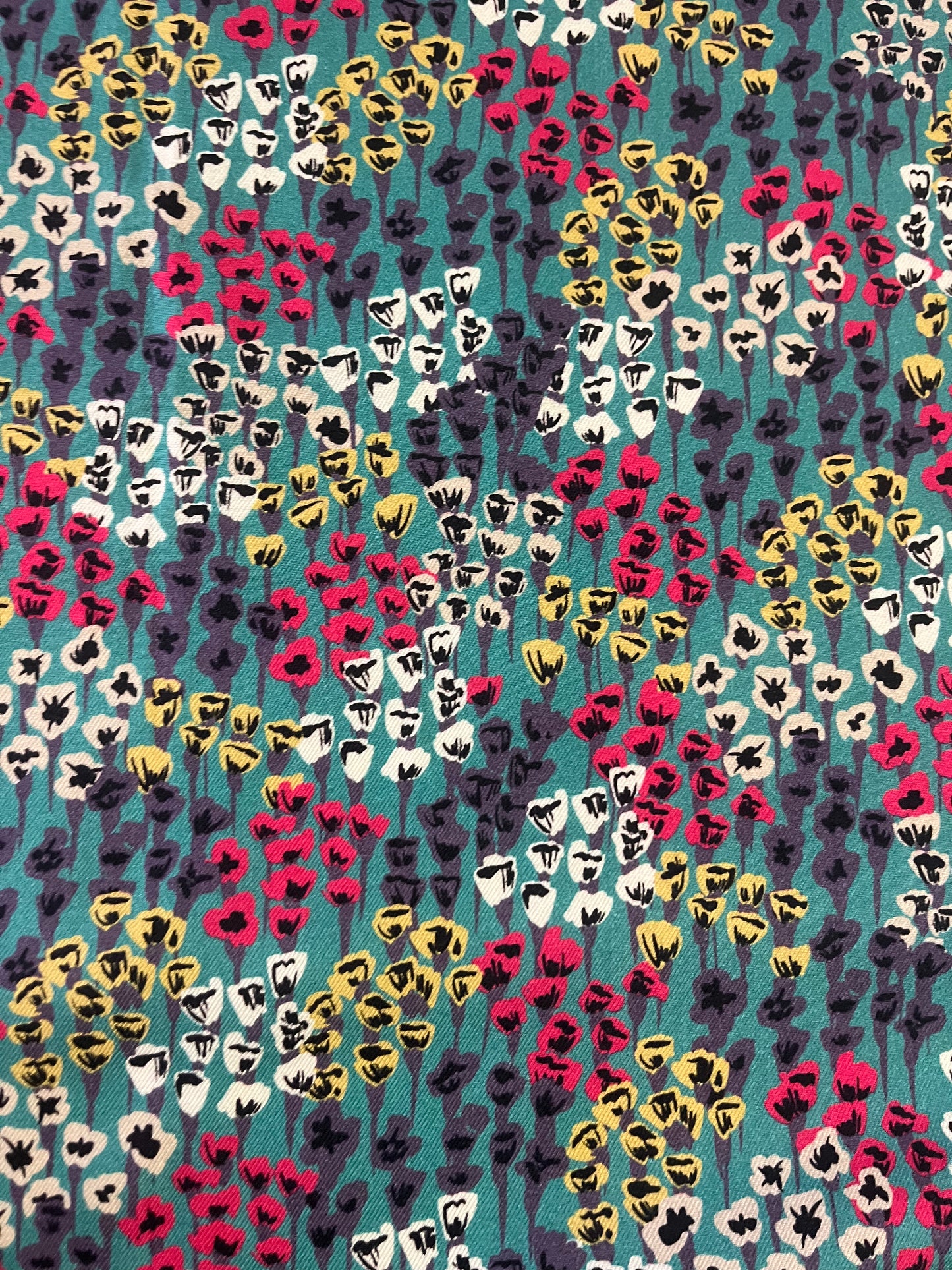 XII 019 warm viscose twill print