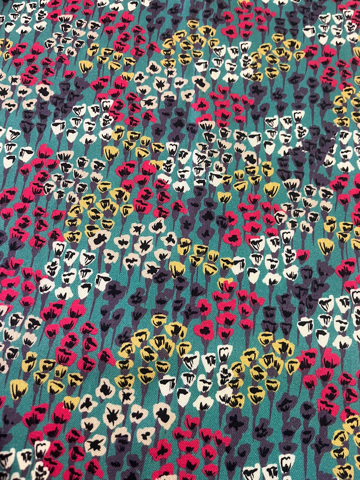 XII 019 warm viscose twill print