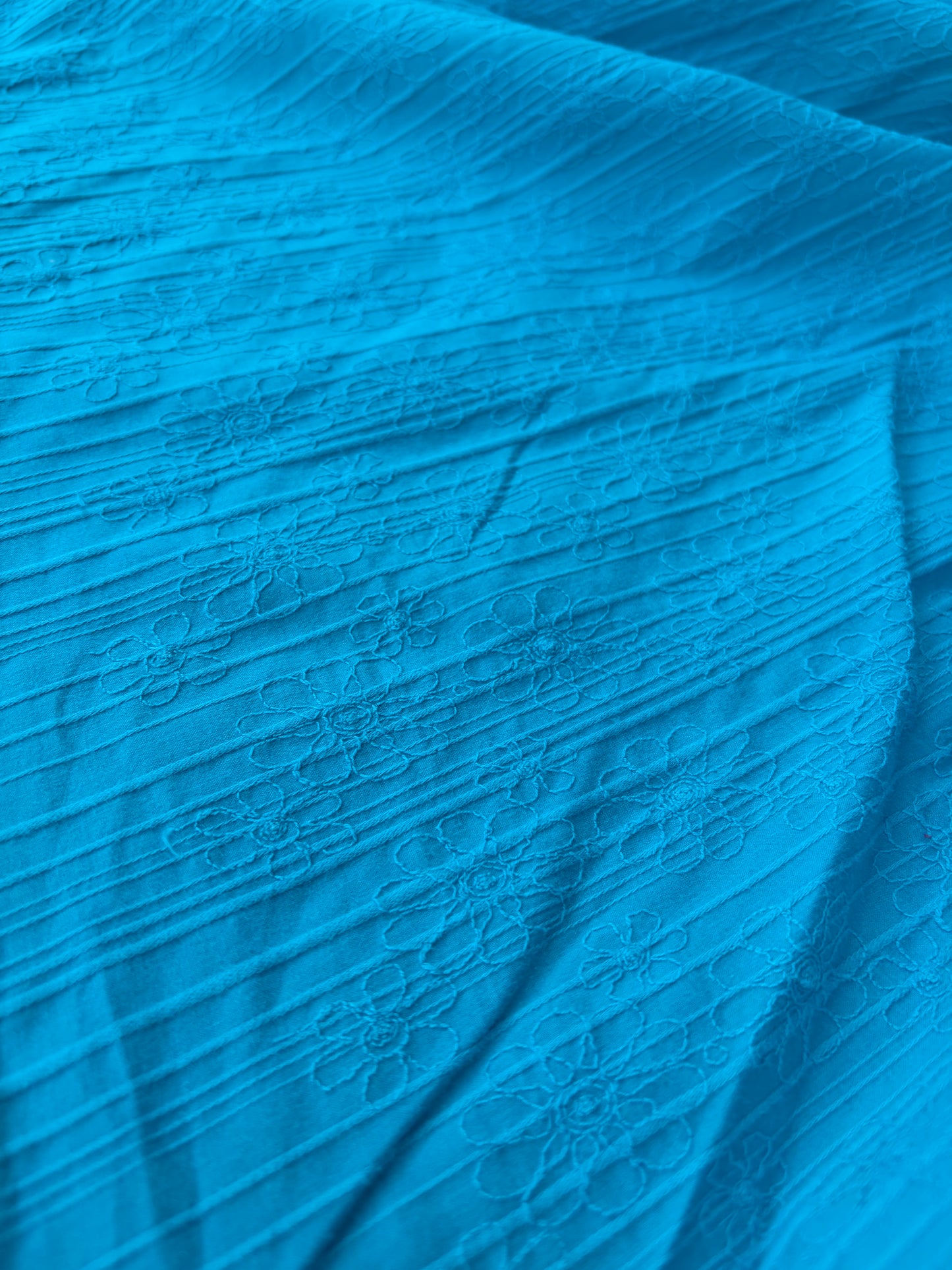 TINO 019 stretch embroidery turquoise