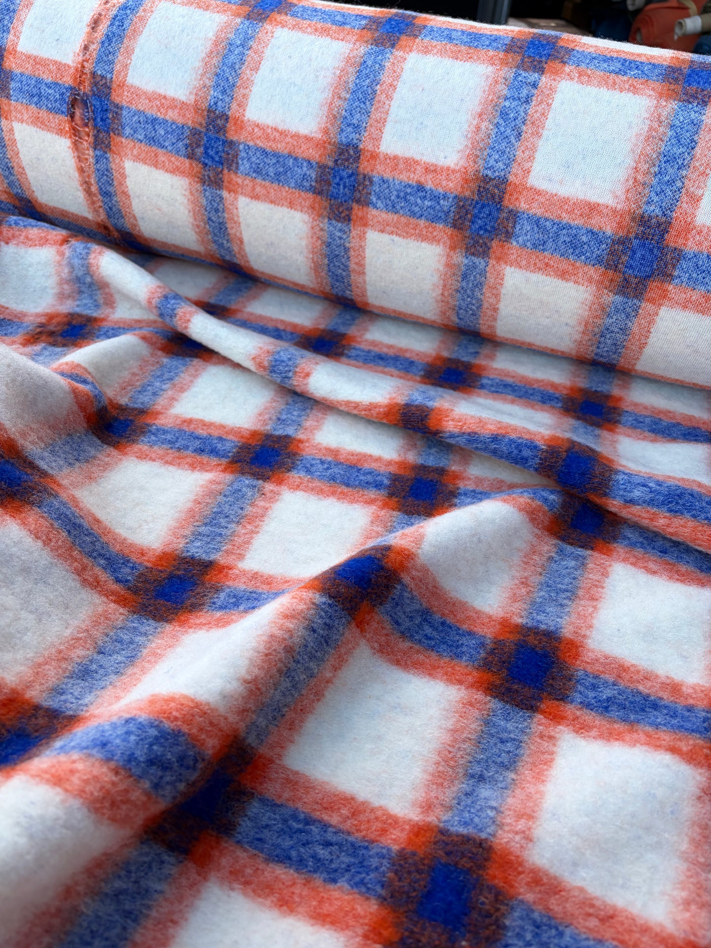 WILD WOOL 024 blue/orange  boiled wool