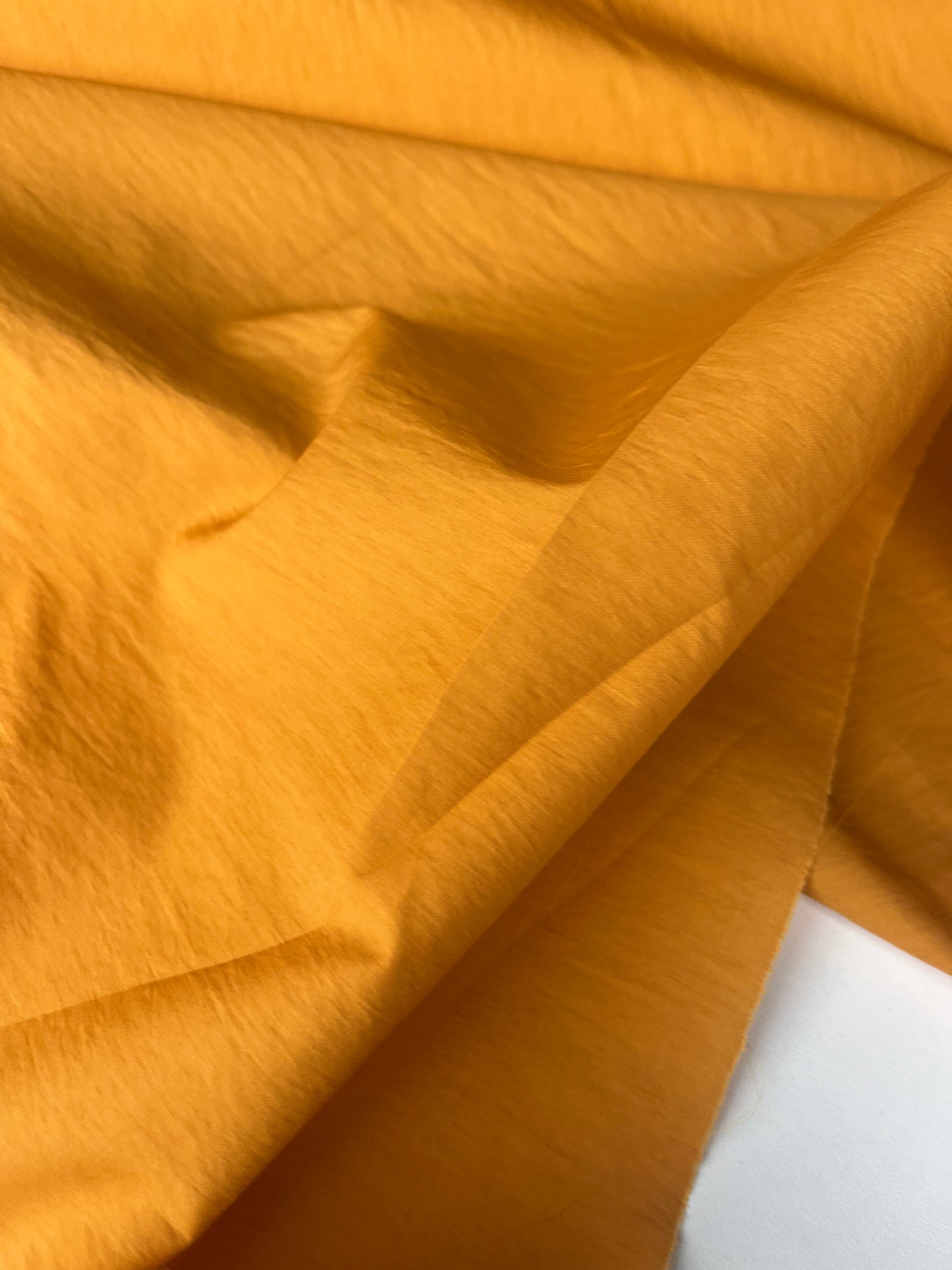 SUZY 017 light parachute orange
