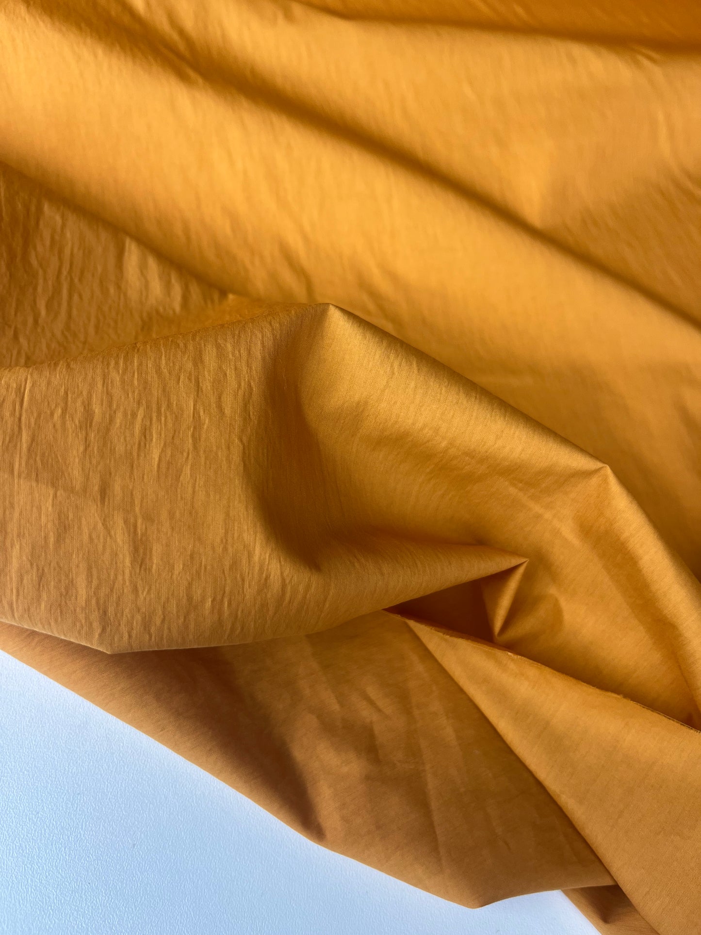 SUZY 017 light parachute orange