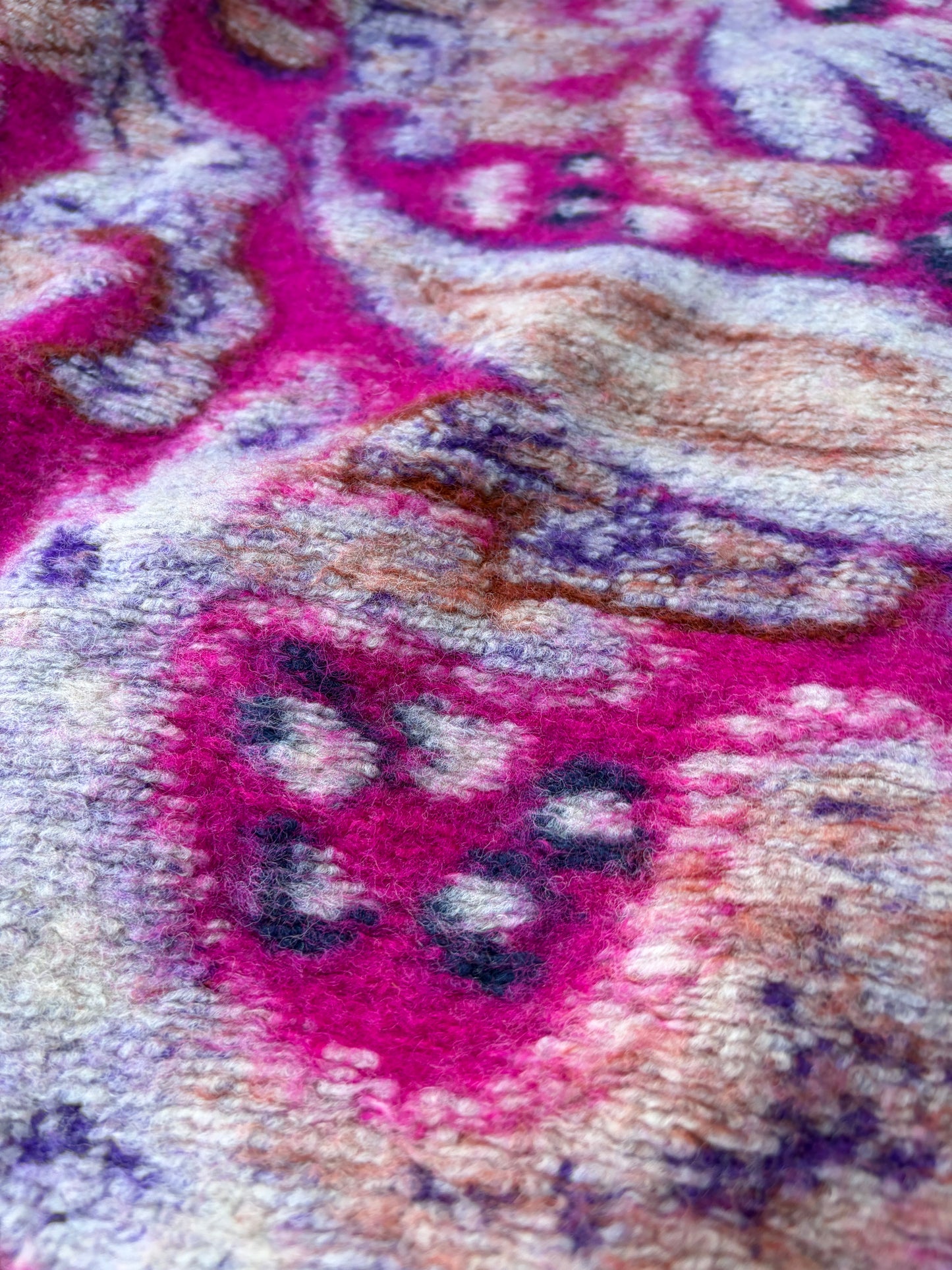 WILD WOOL 027 fuchsia cashemere heavy boiled wool