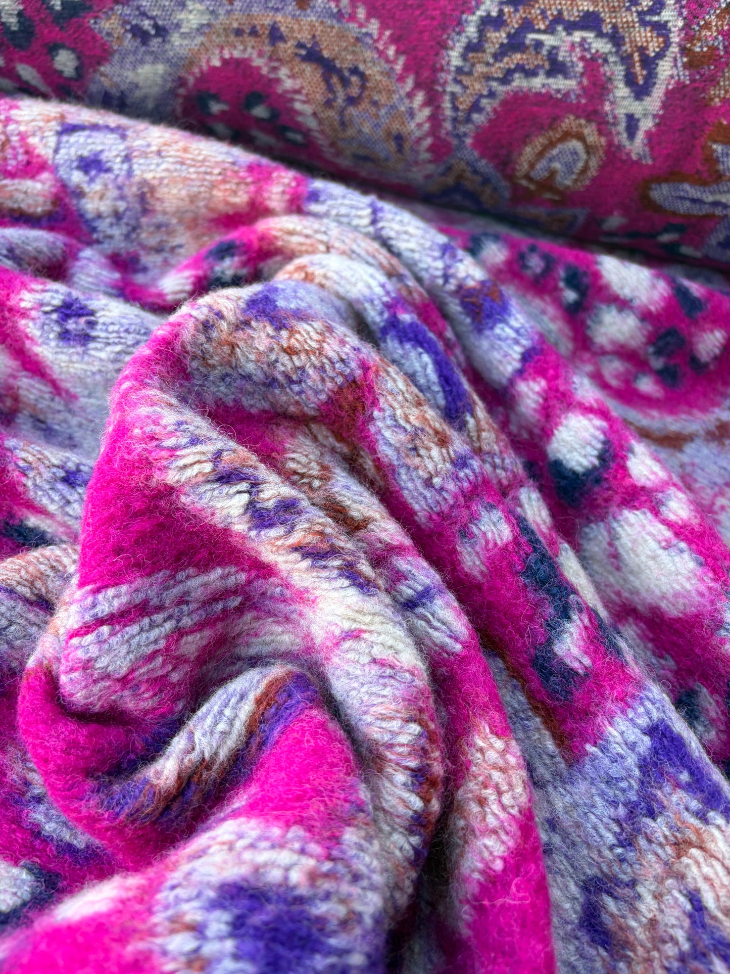 WILD WOOL 027 fuchsia cashemere heavy boiled wool