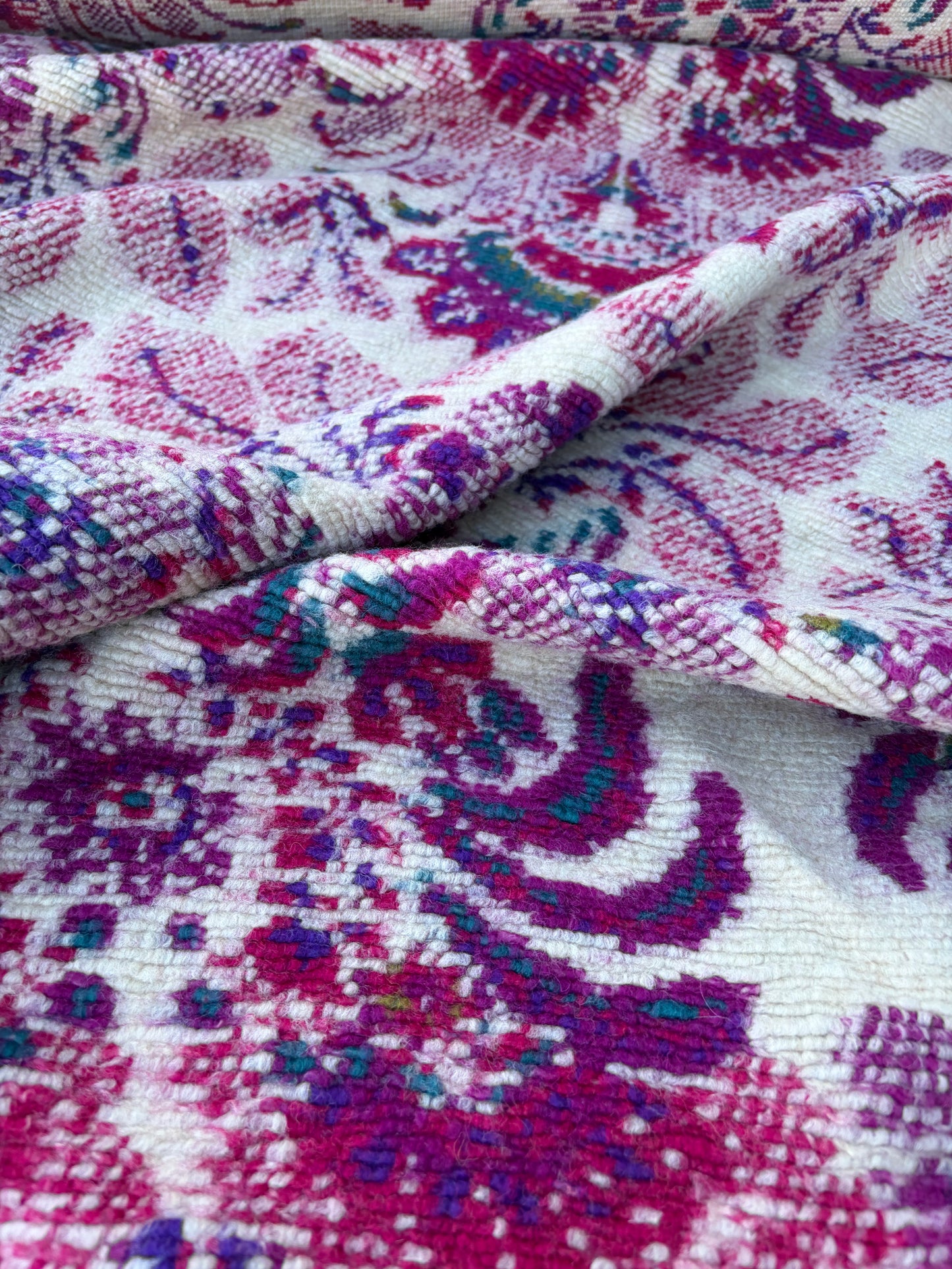 WILD WOOL 028 ecru/mauve/fuchsia cashemere heavy boiled wool